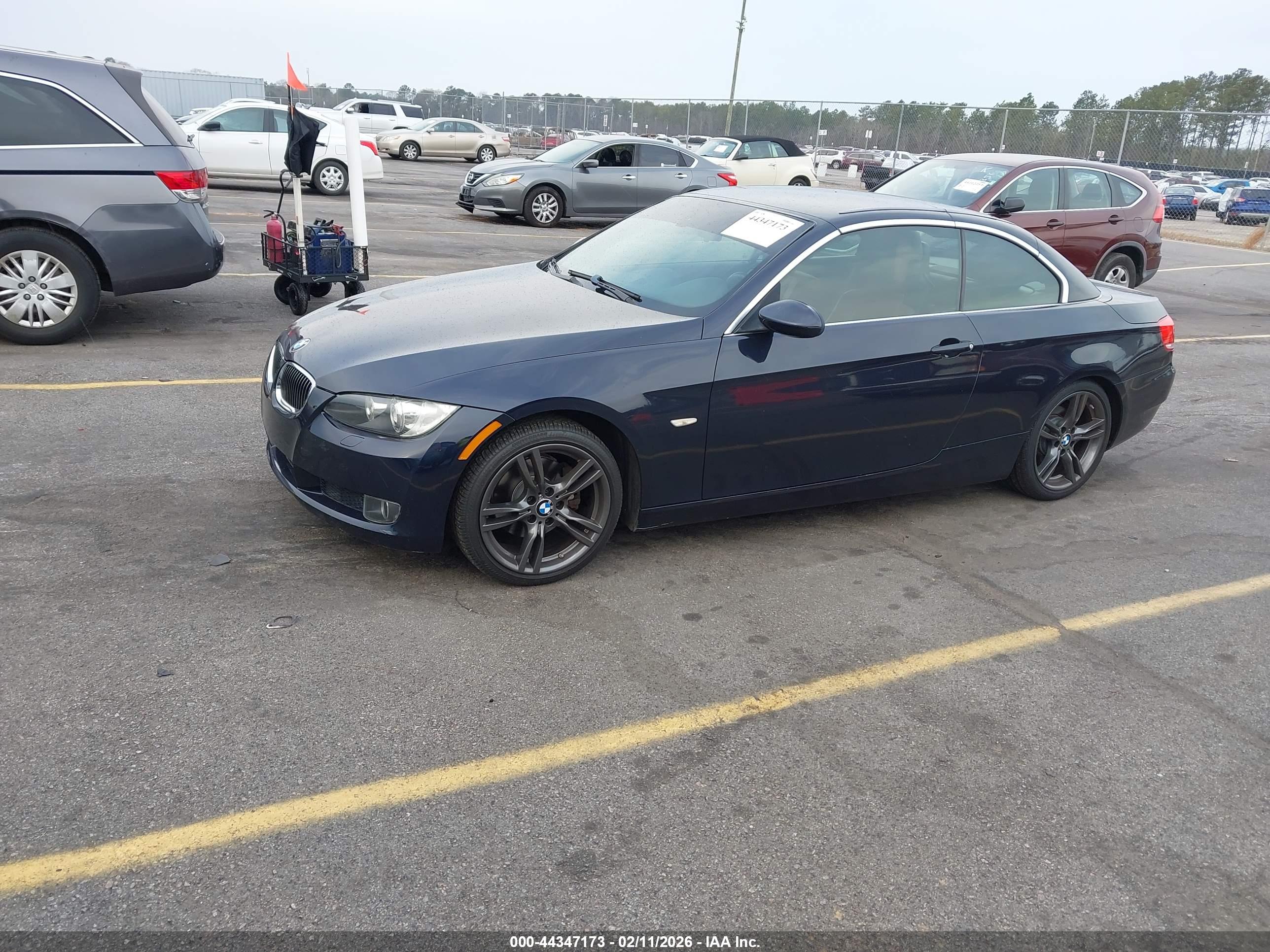BMW 328I image 2