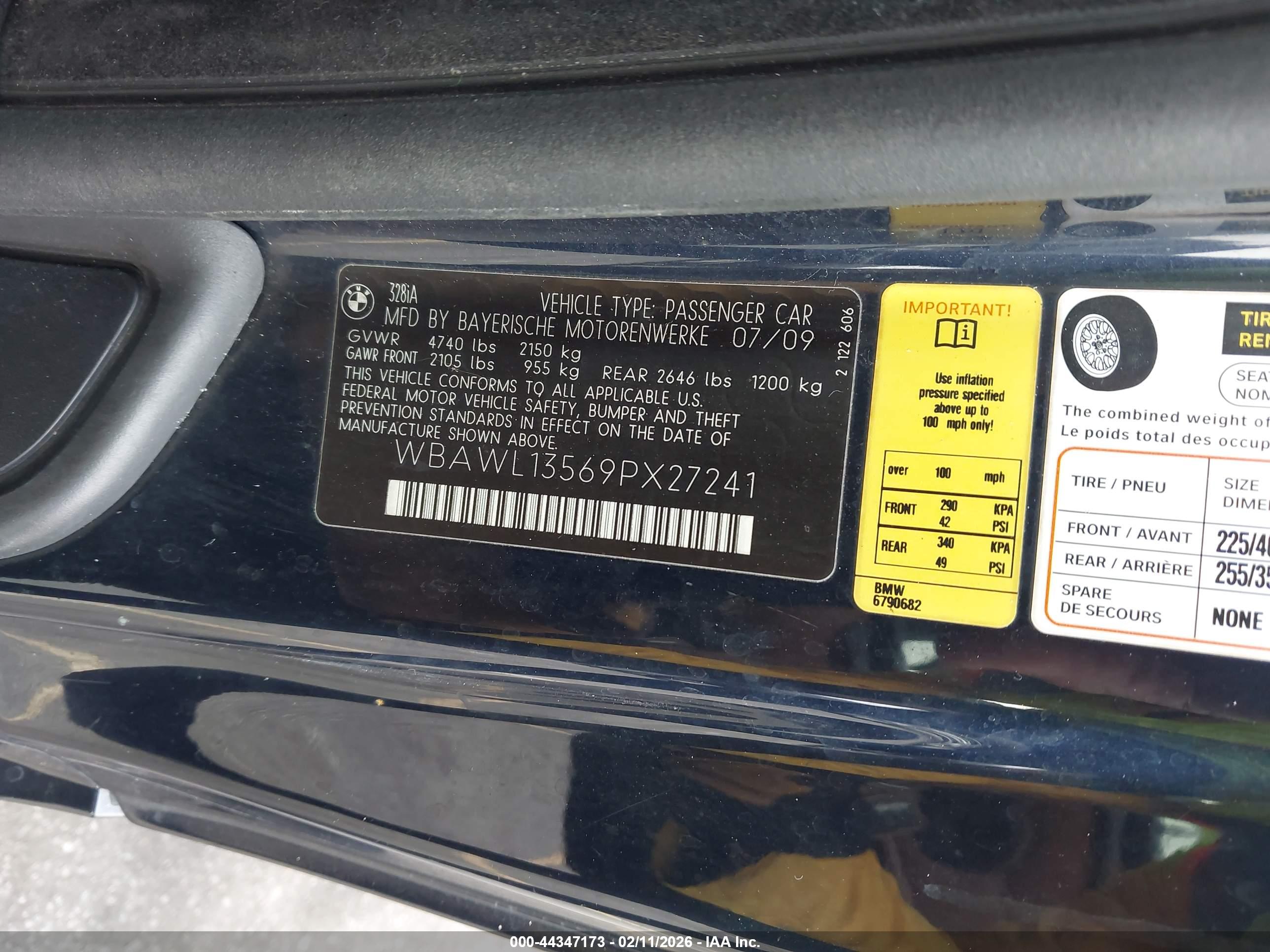 BMW 328I image 9