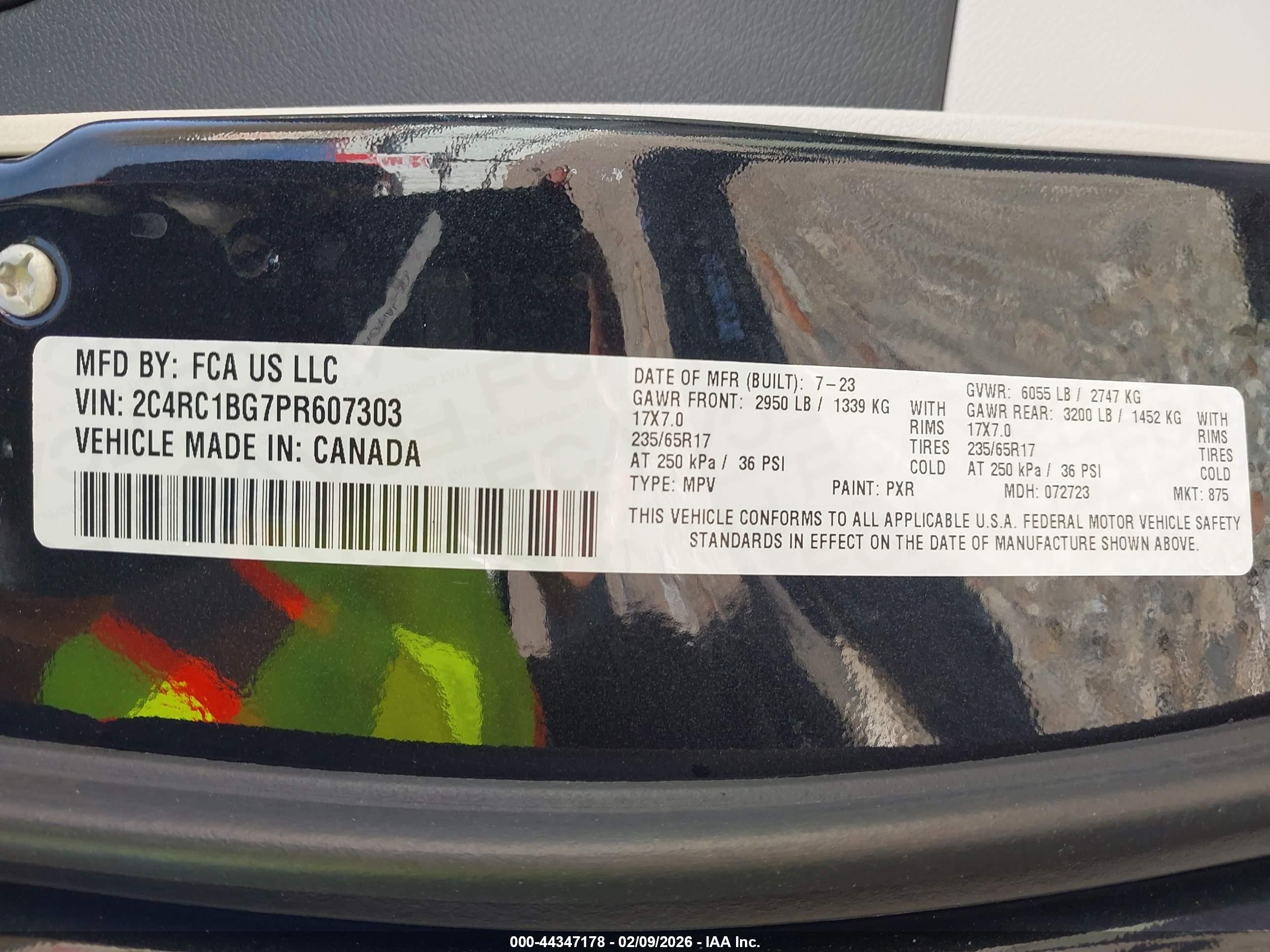 CHRYSLER PACIFICA image 9