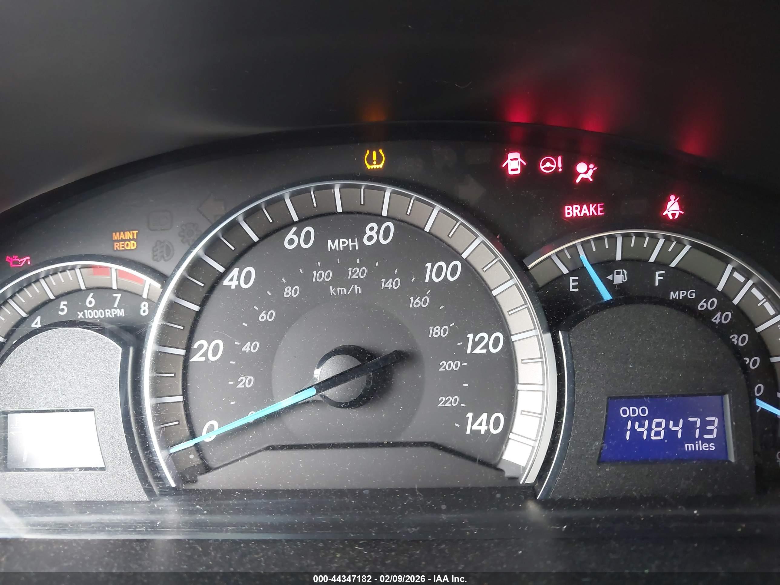 TOYOTA CAMRY image 7