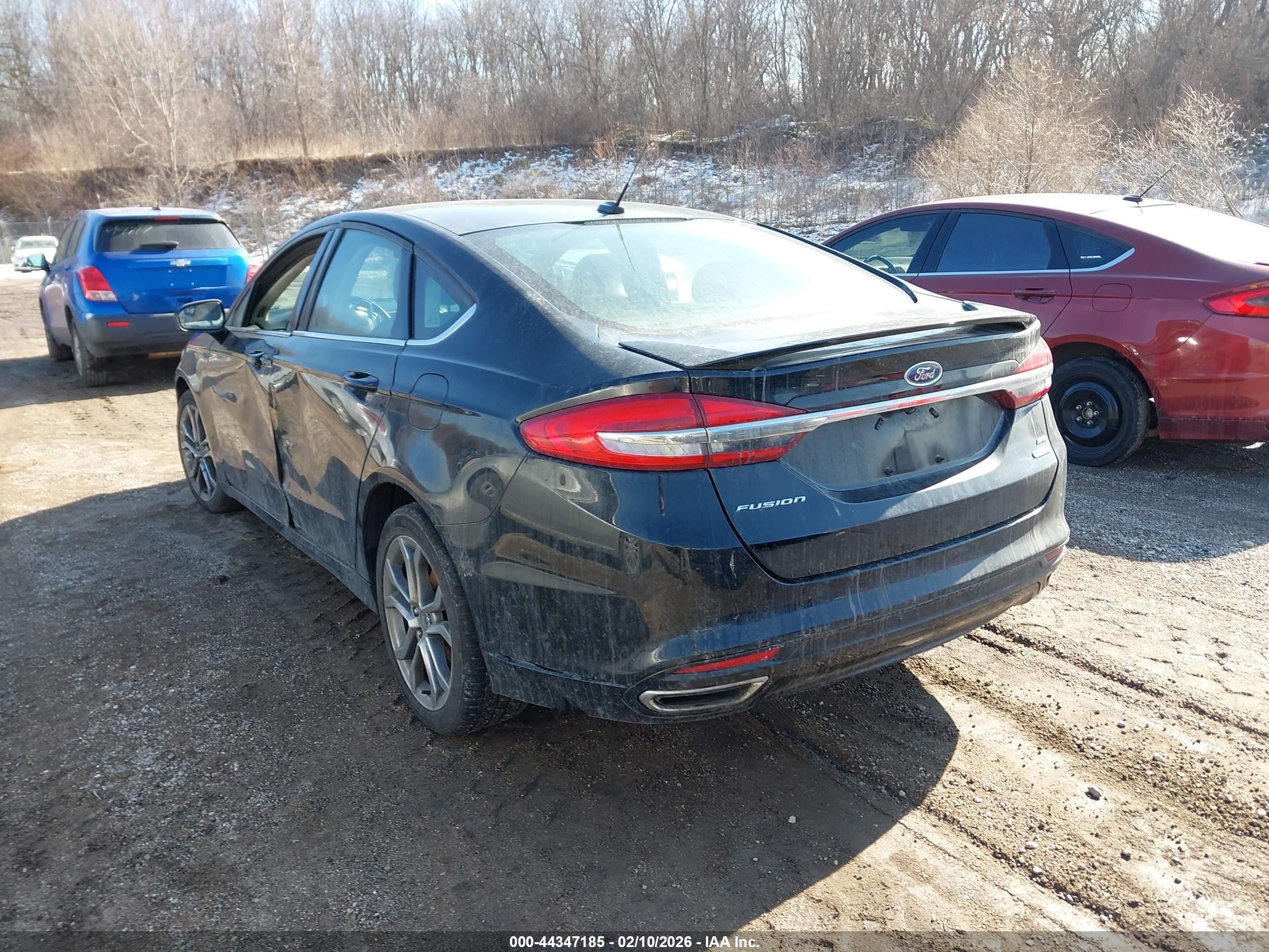 FORD FUSION image 3