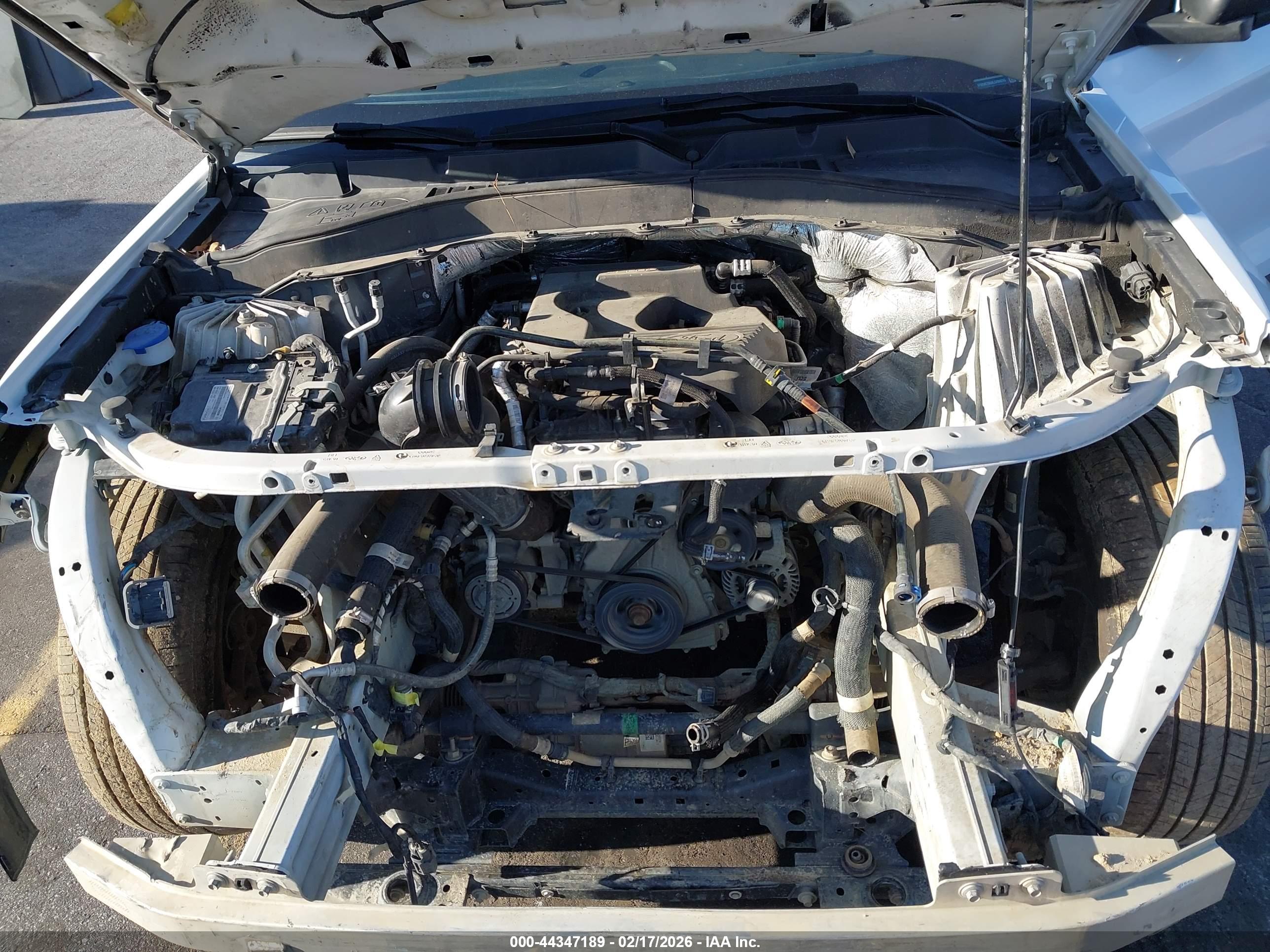 FORD EXPLORER image 10