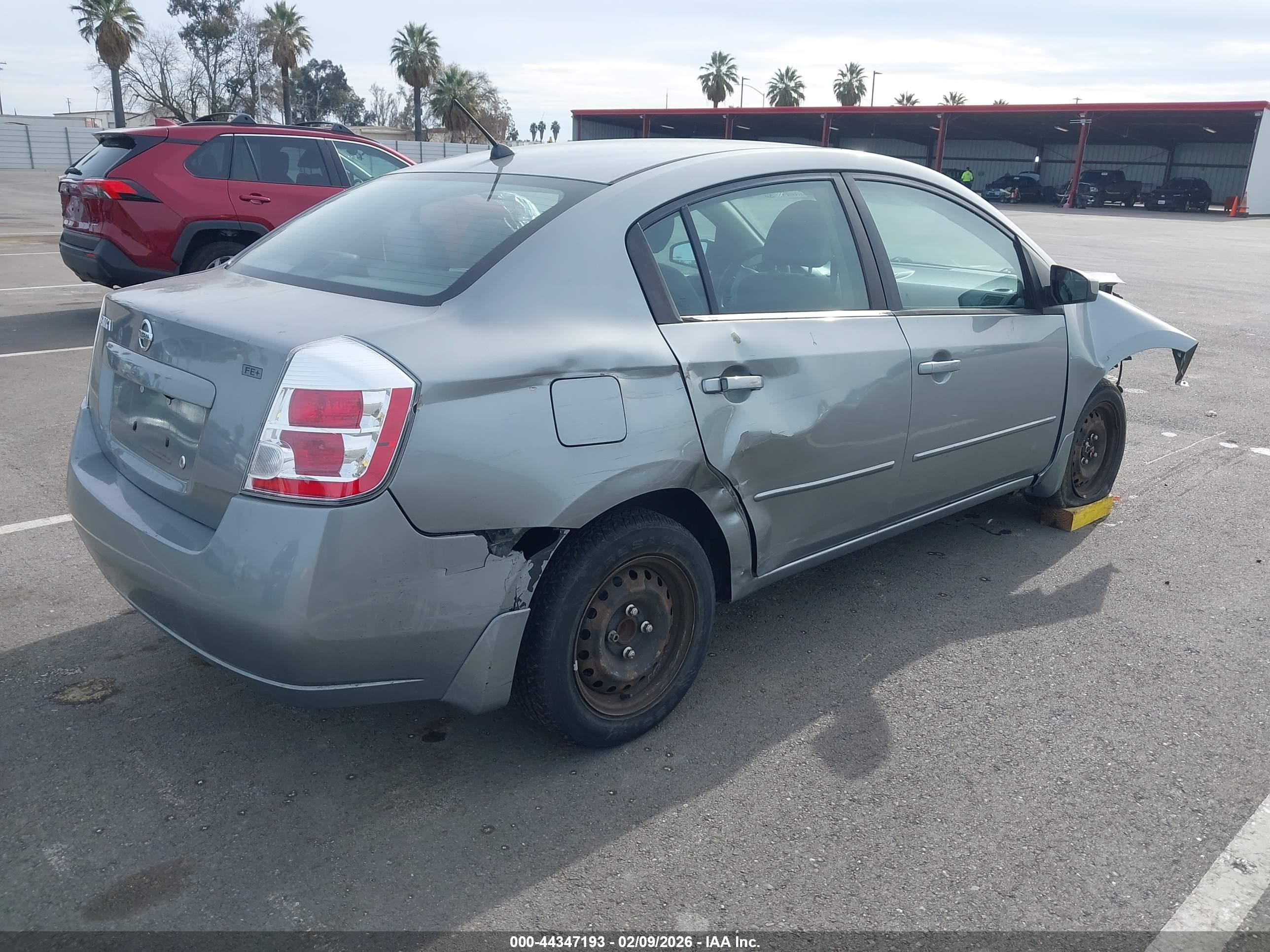 NISSAN SENTRA image 4