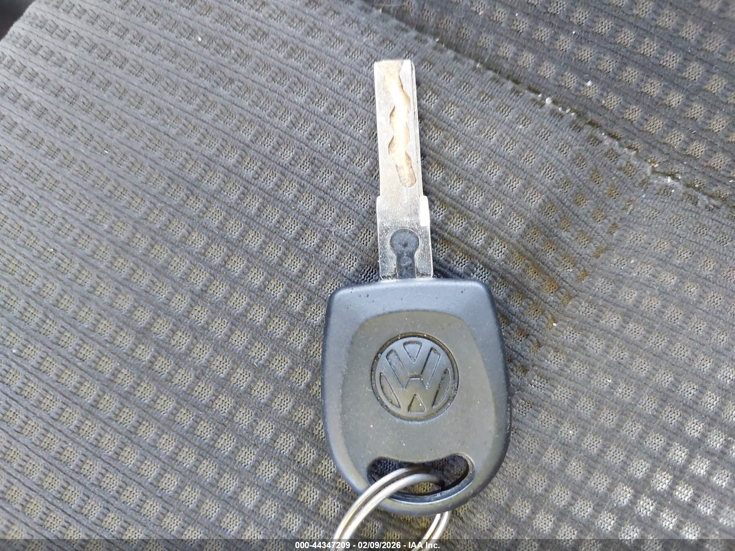 VOLKSWAGEN JETTA image 11