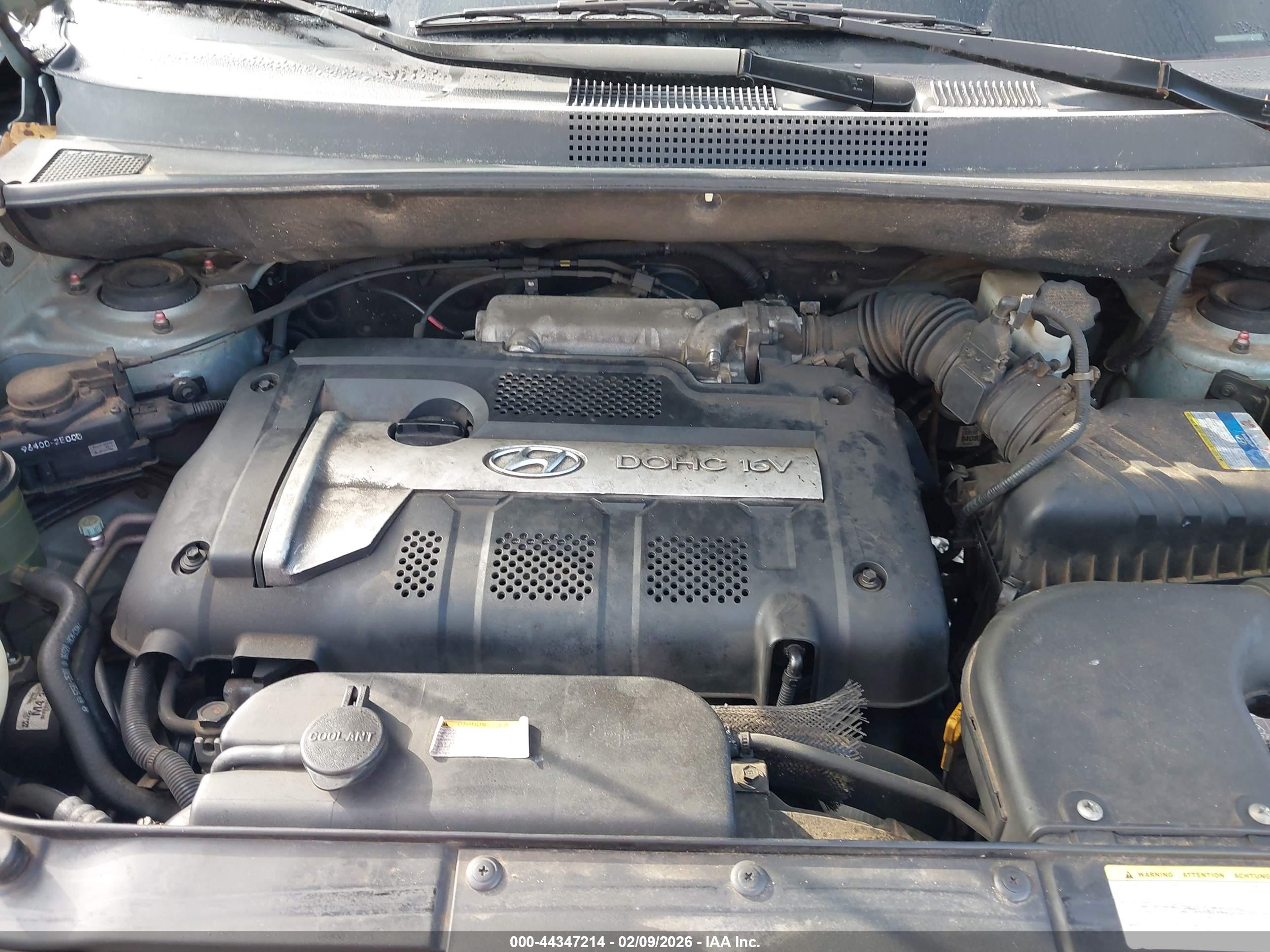 HYUNDAI TUCSON image 10