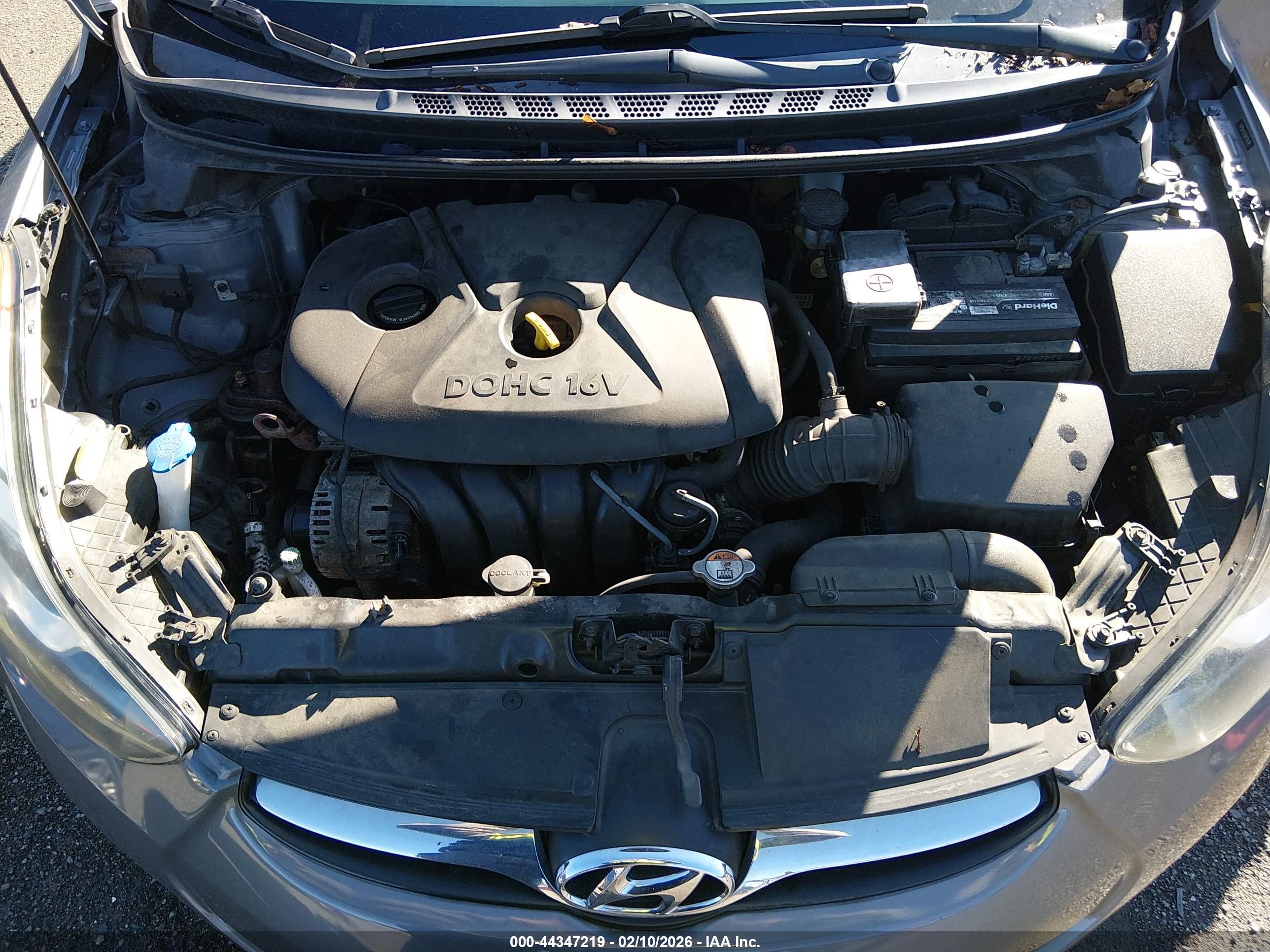 HYUNDAI ELANTRA image 10