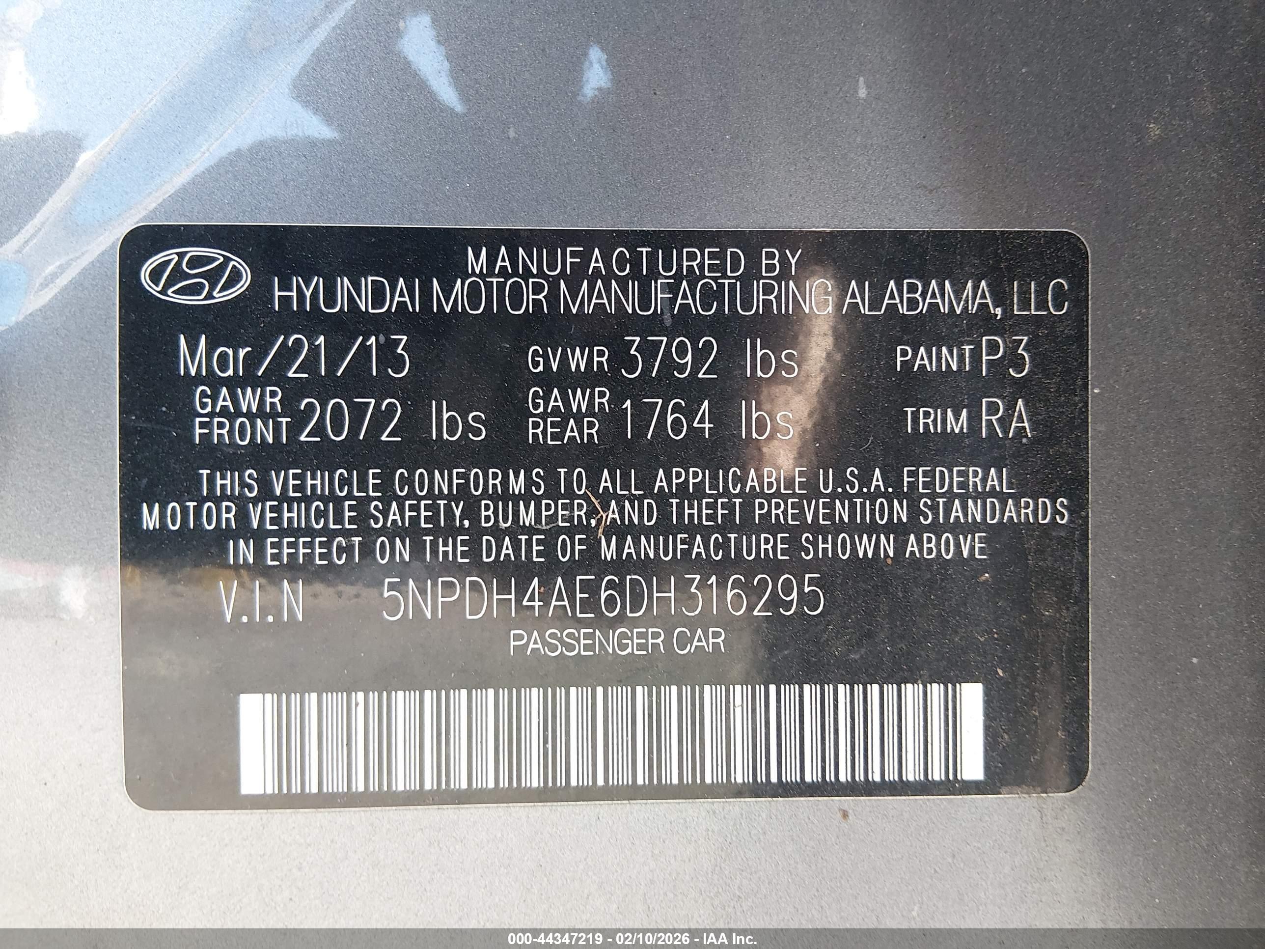 HYUNDAI ELANTRA image 9