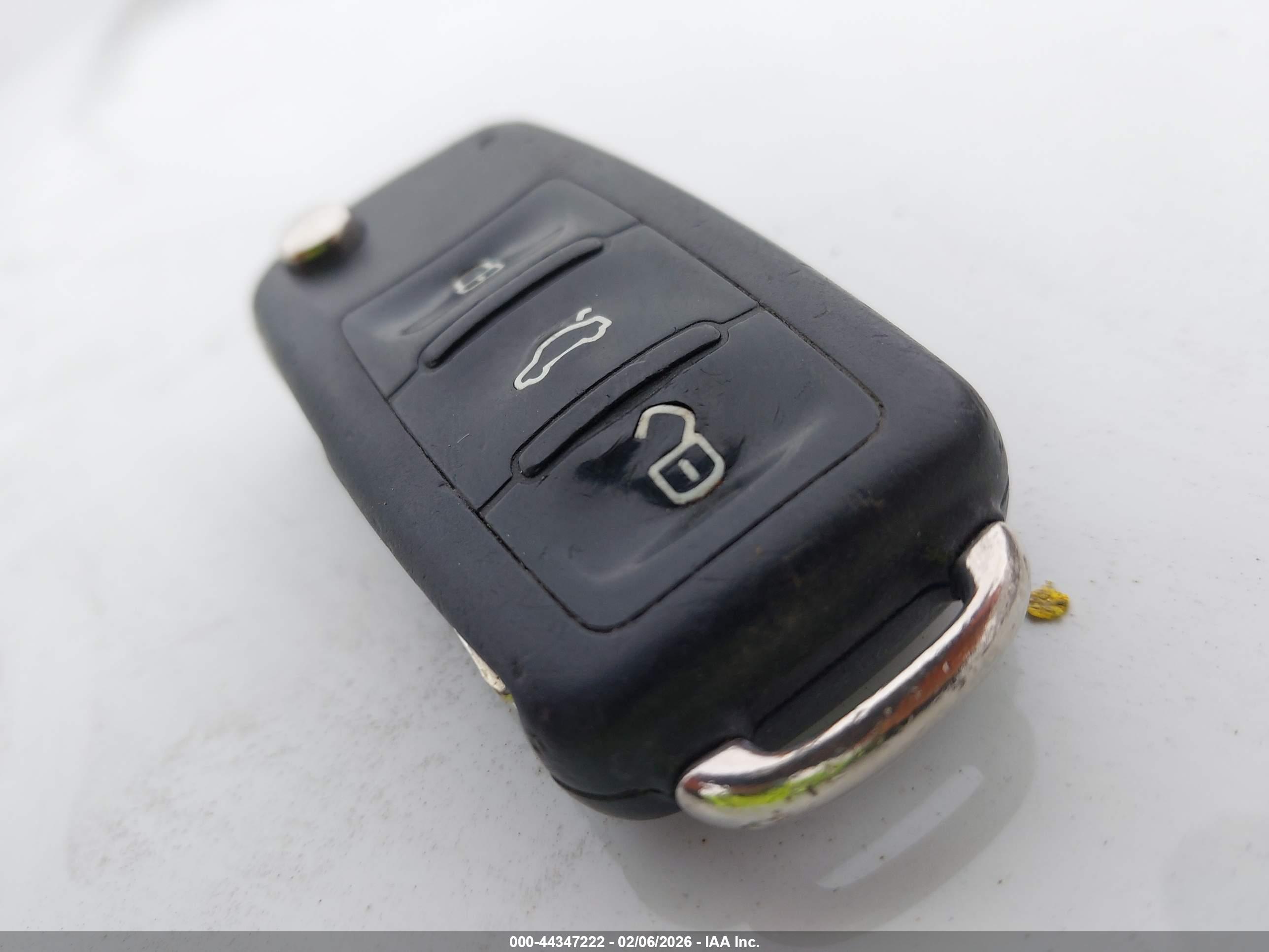 VOLKSWAGEN JETTA image 11