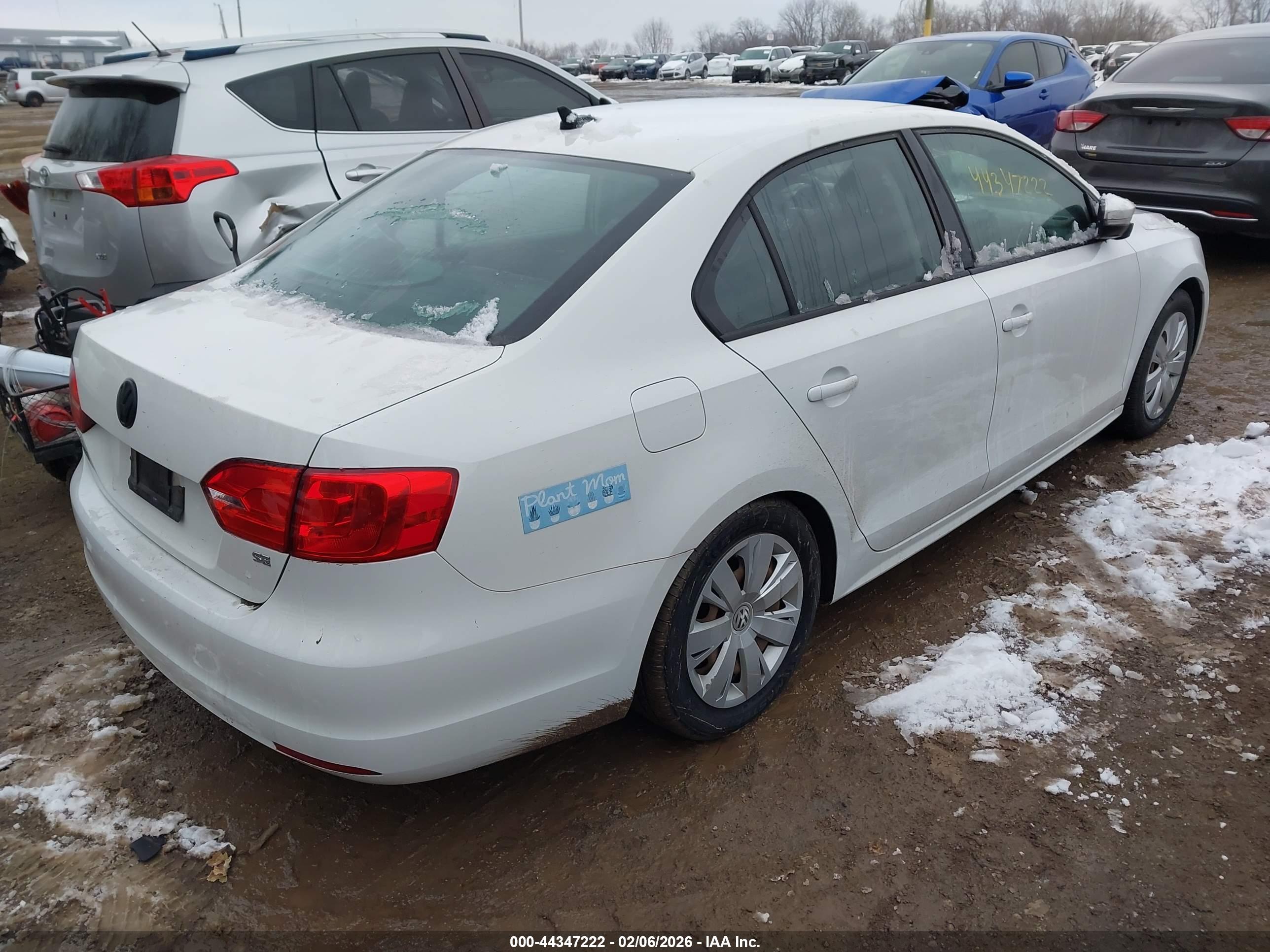 VOLKSWAGEN JETTA image 4