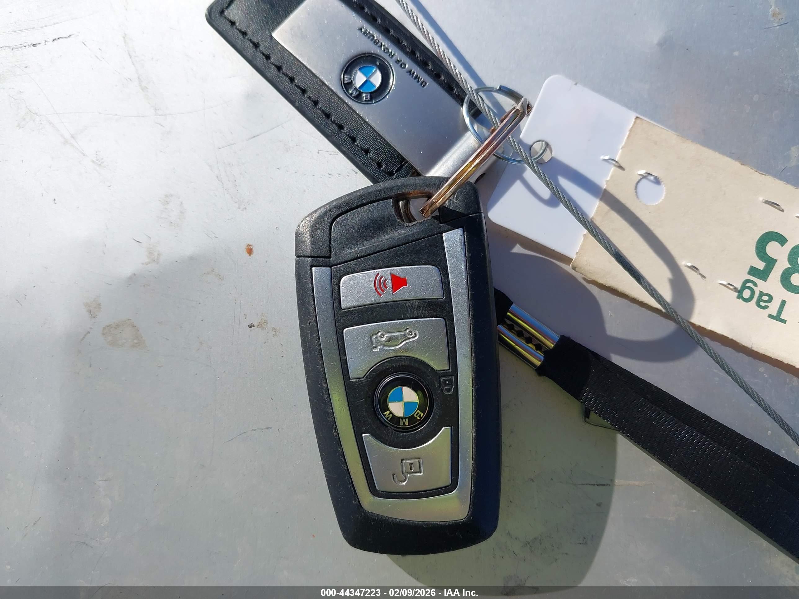 BMW 328I image 11