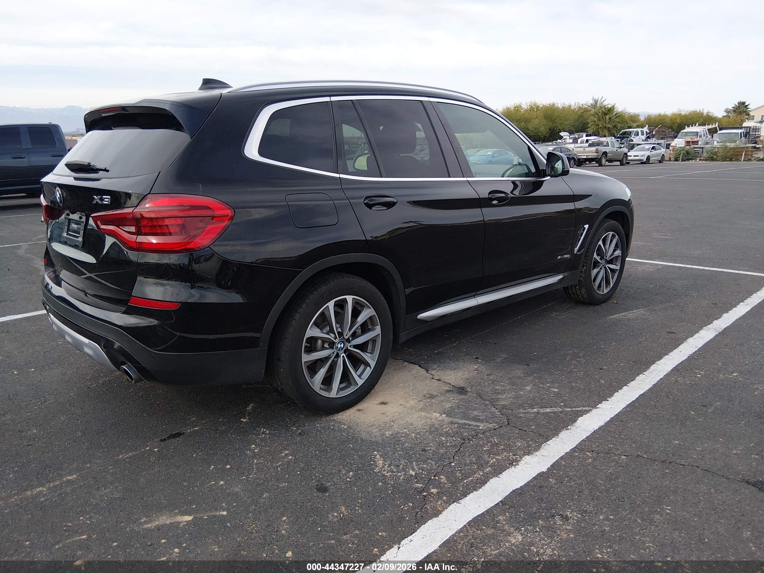BMW X3 image 4