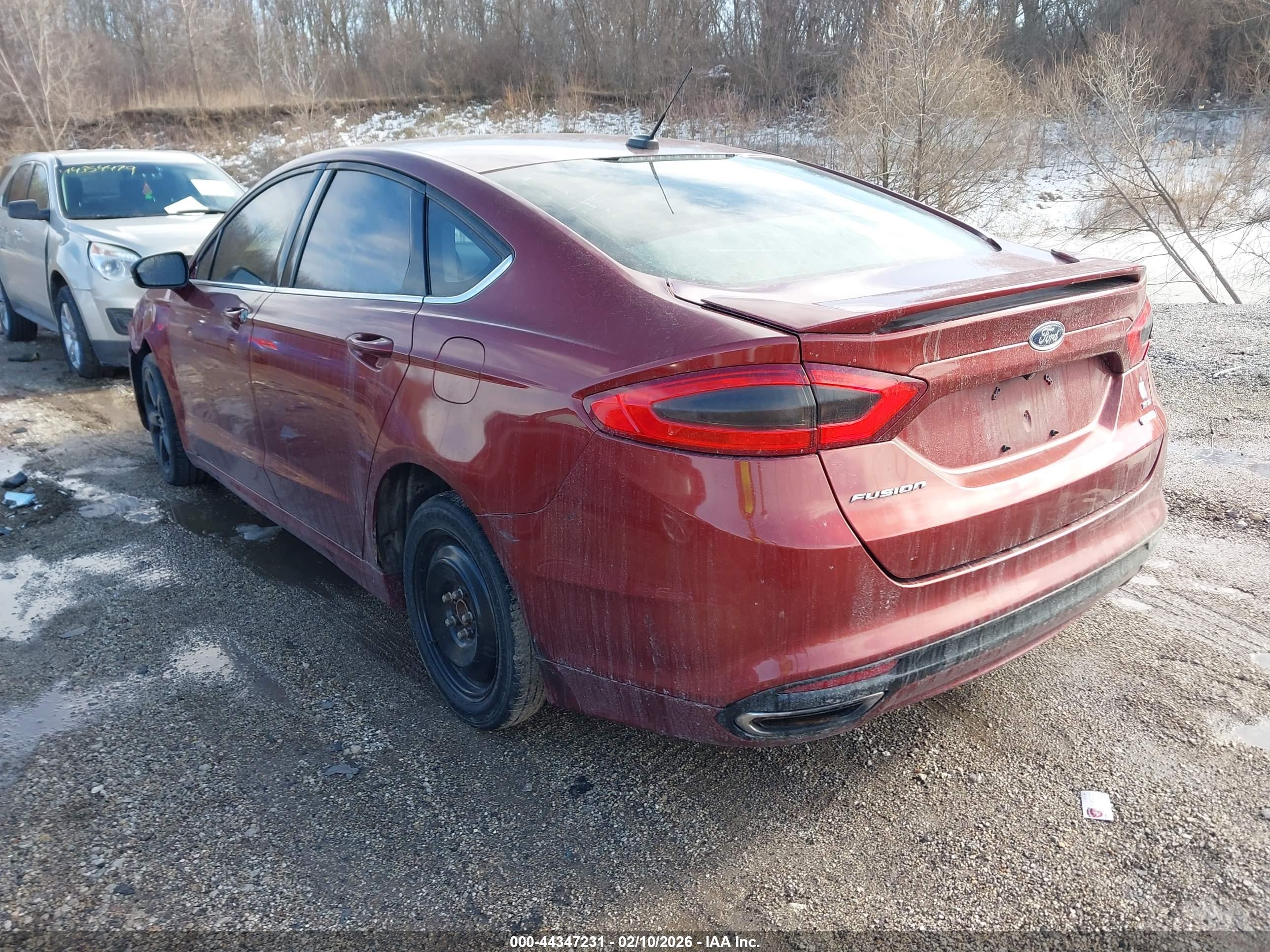 FORD FUSION image 3