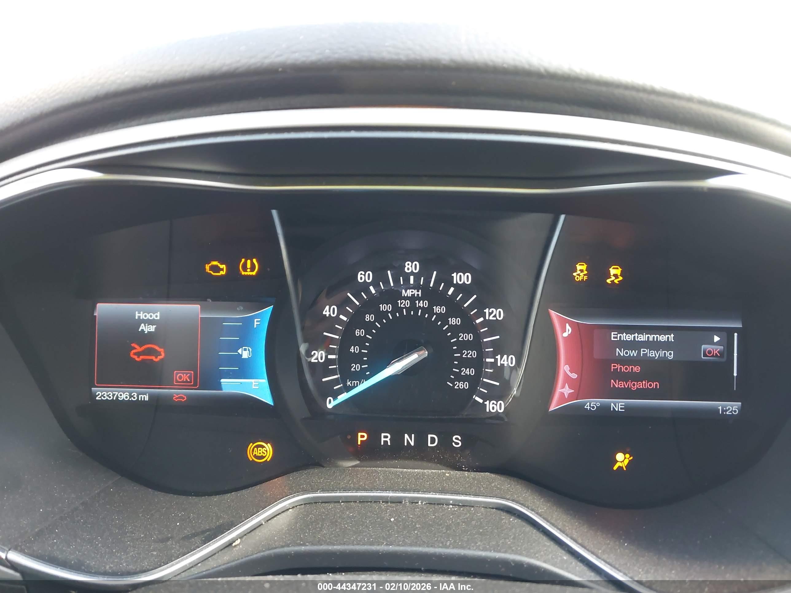 FORD FUSION image 7