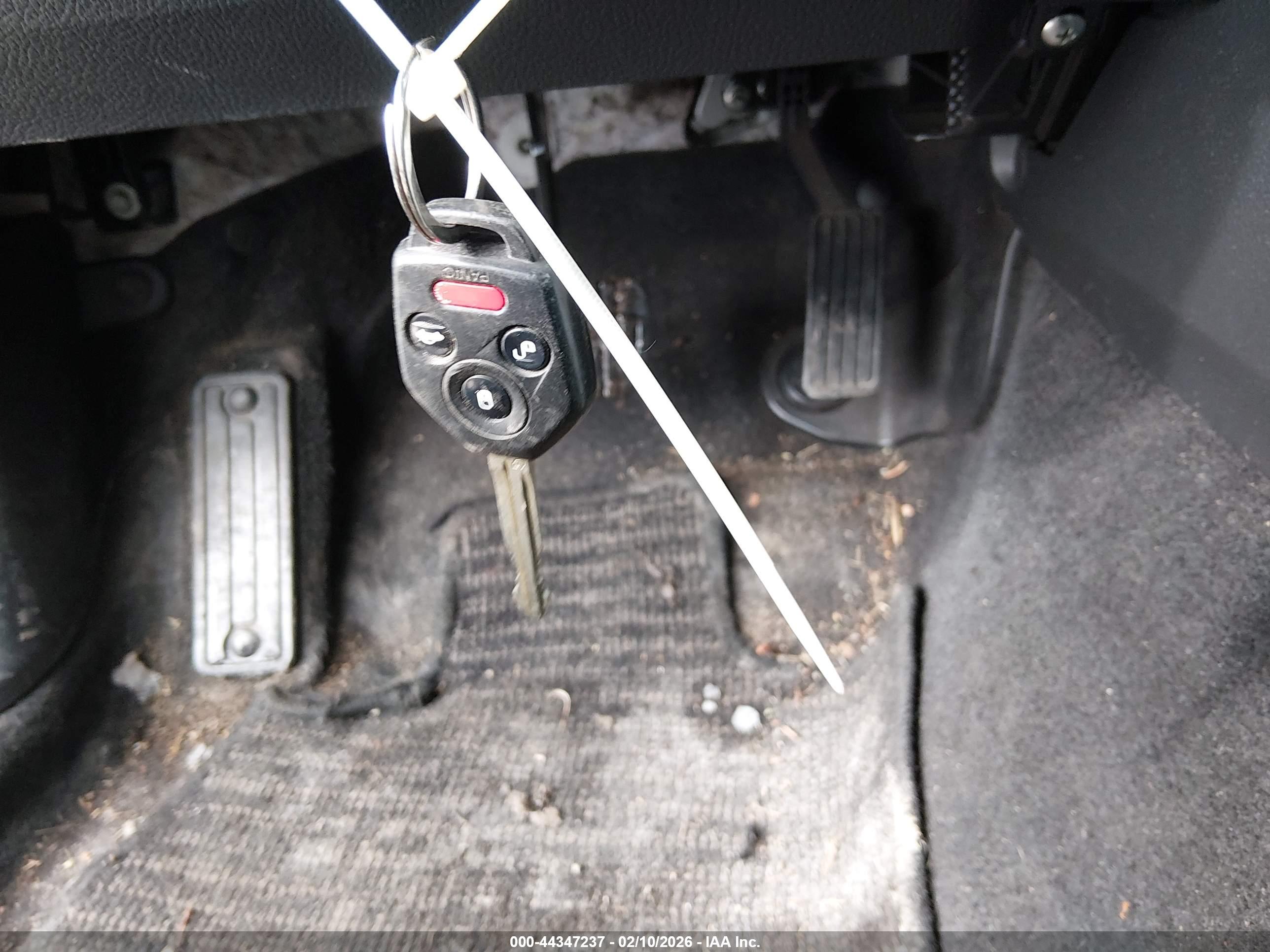 SUBARU FORESTER image 11
