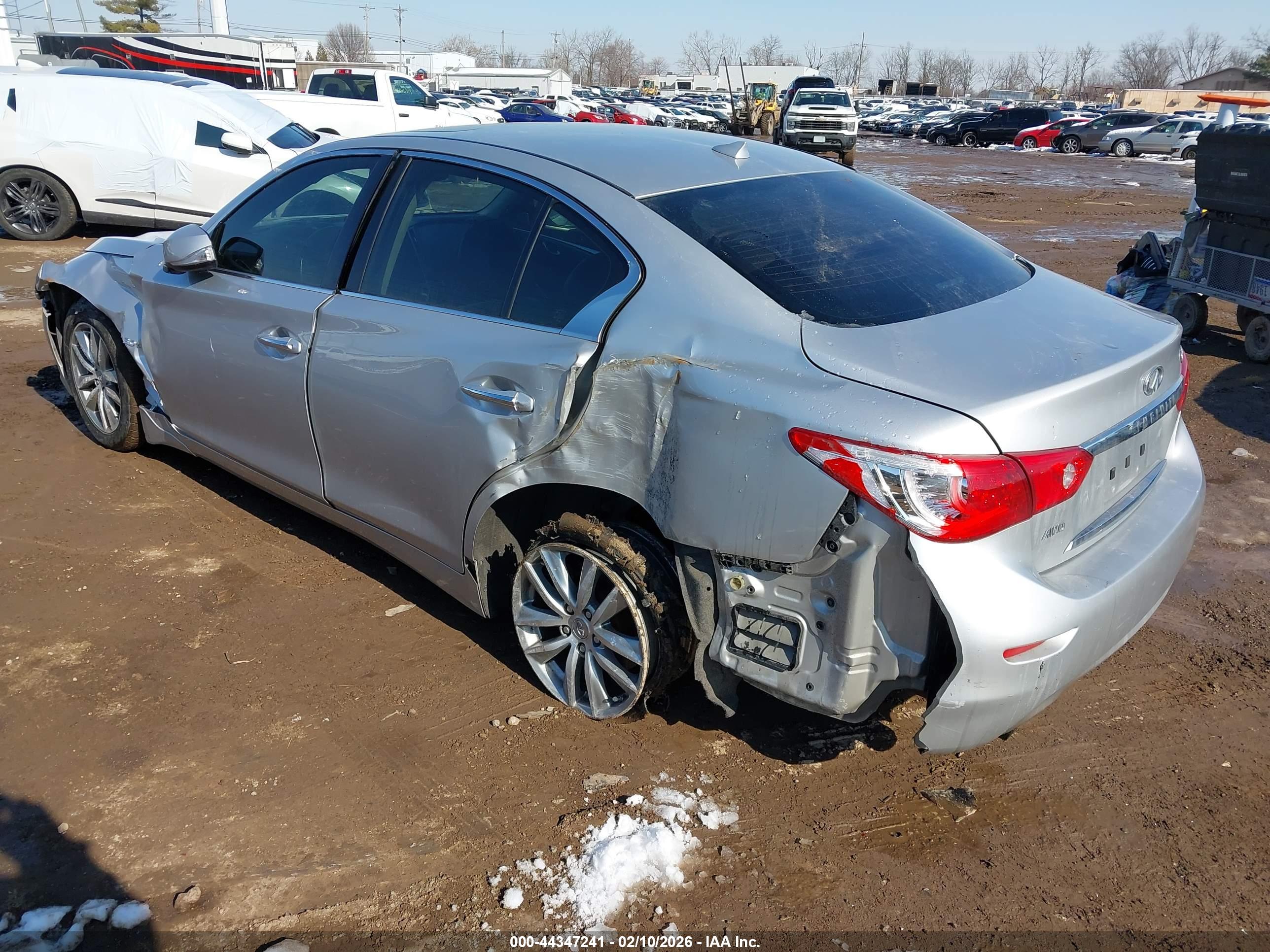 INFINITI Q50 image 3