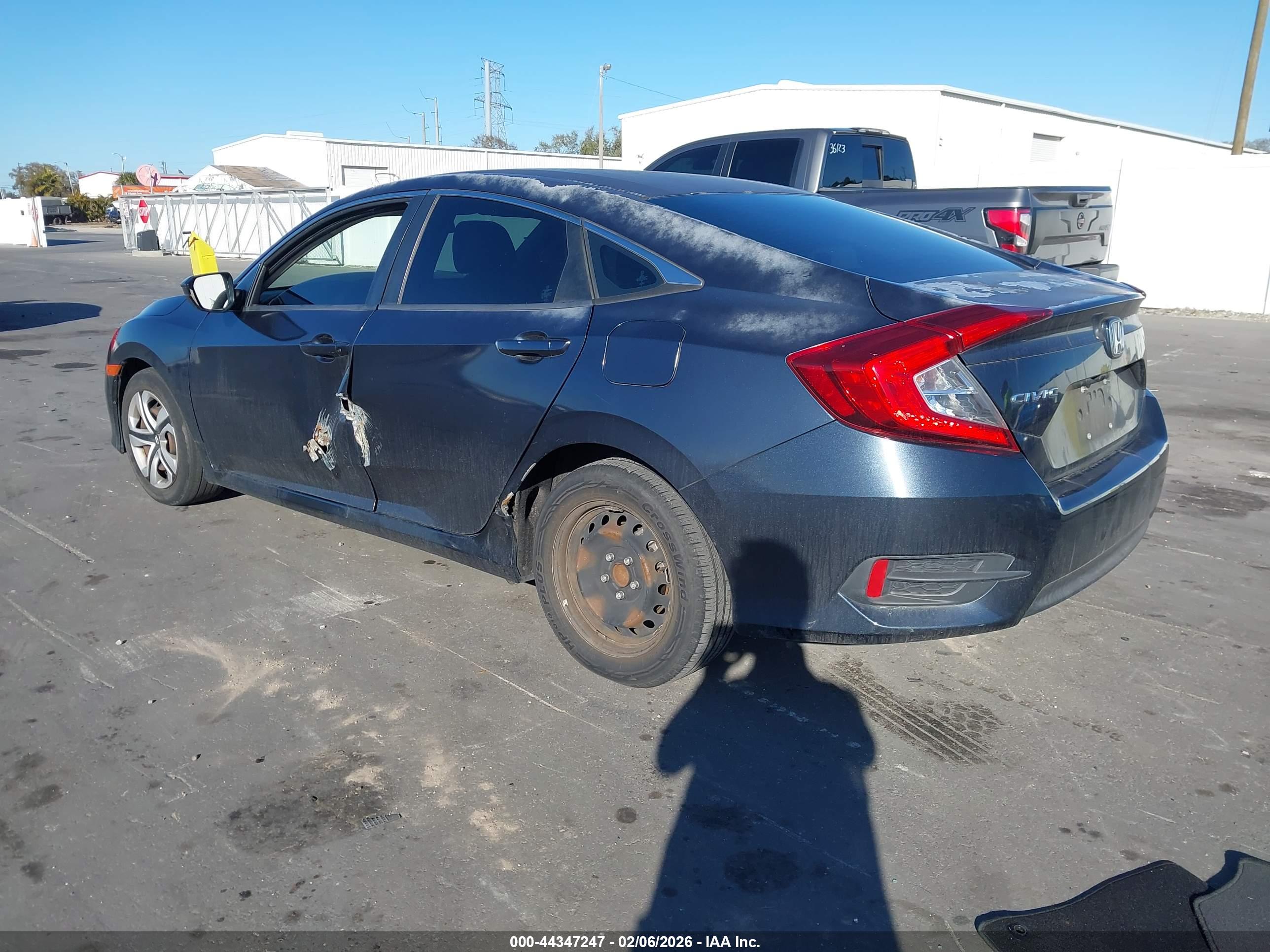 HONDA CIVIC image 3