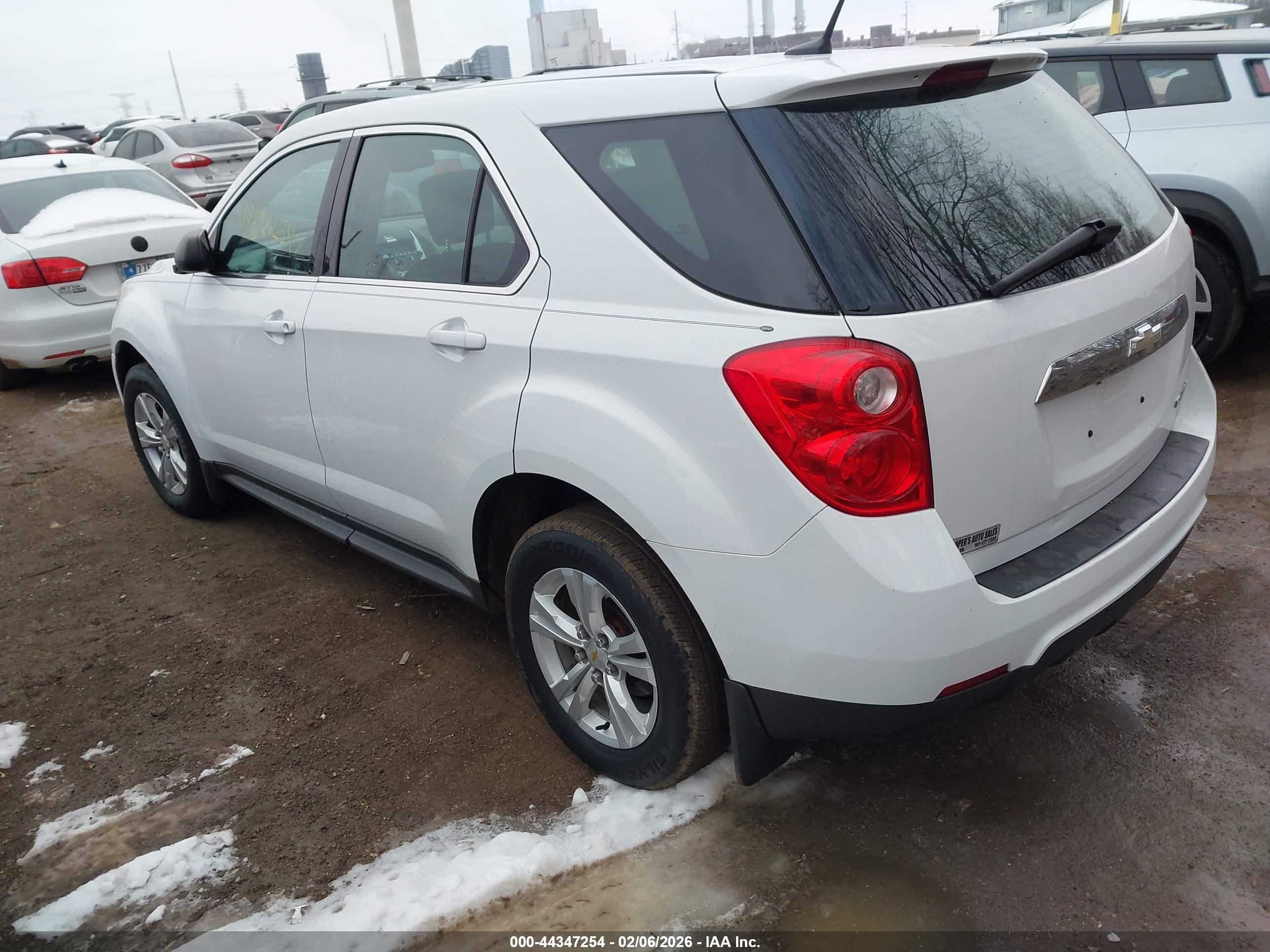 CHEVROLET EQUINOX image 3