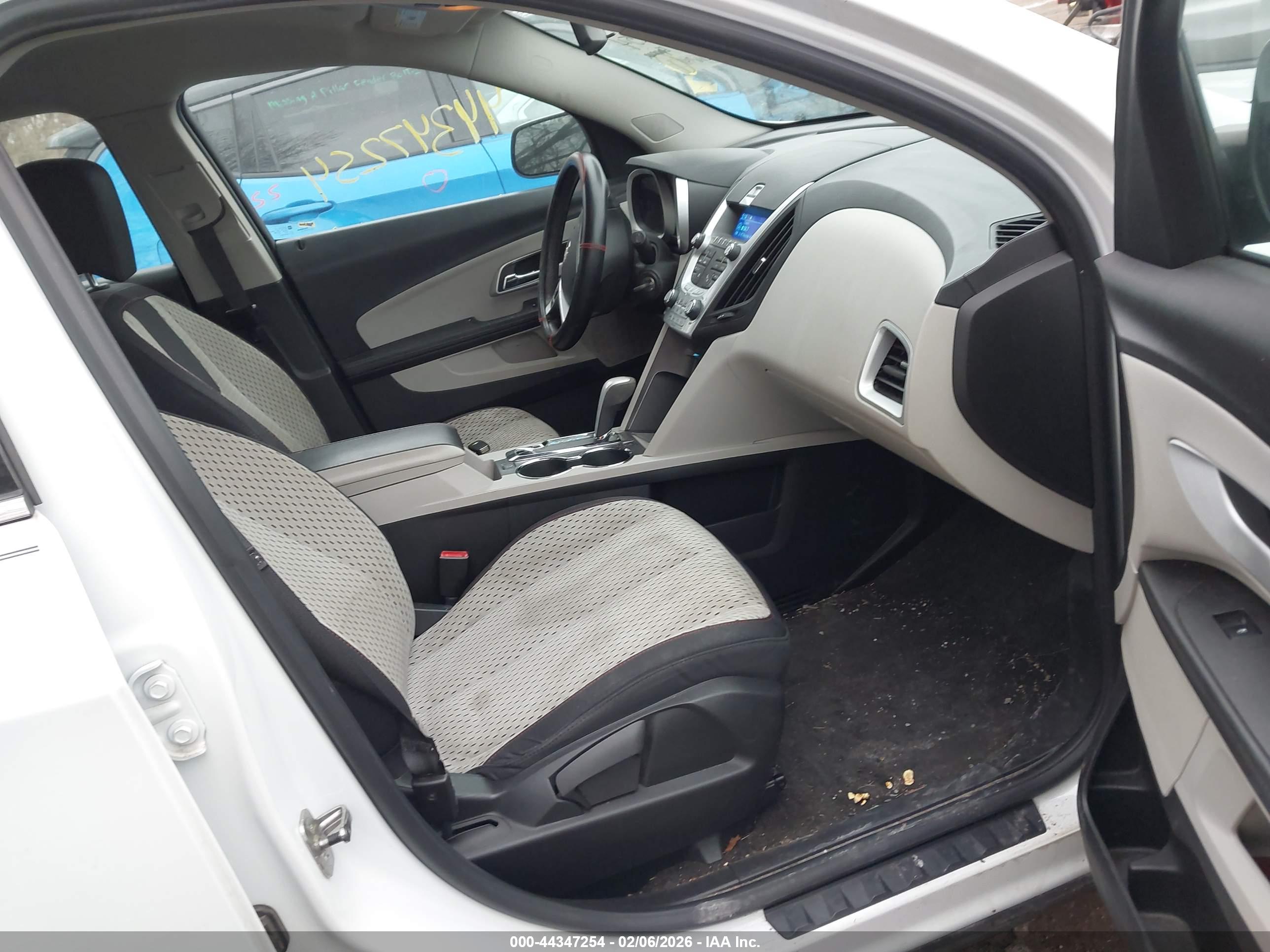 CHEVROLET EQUINOX image 5