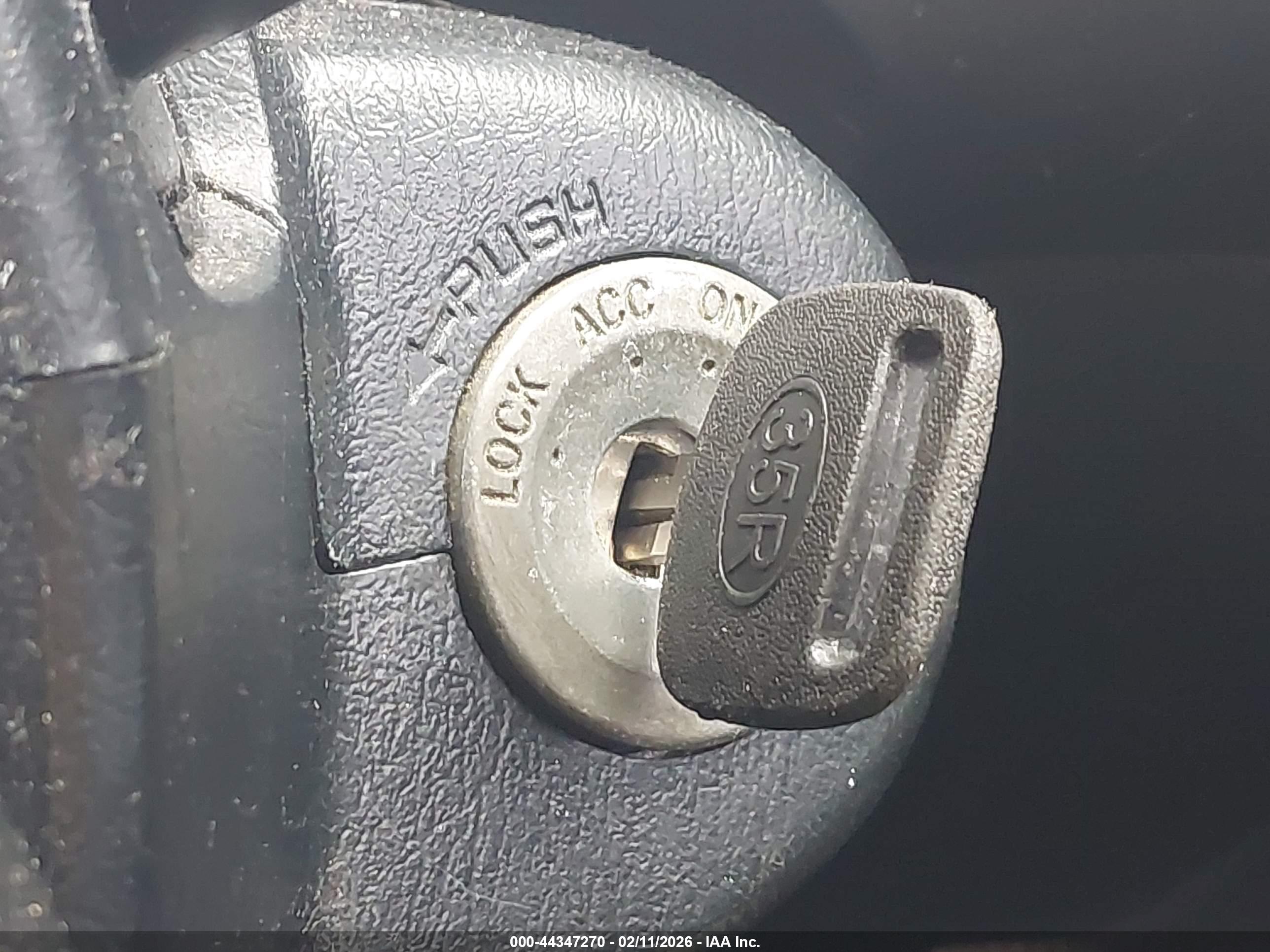 TOYOTA COROLLA image 11