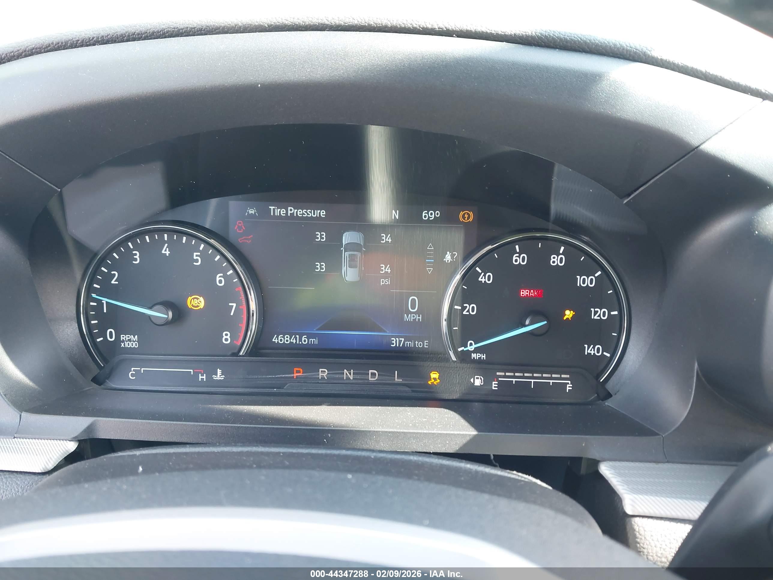 FORD EXPLORER image 7