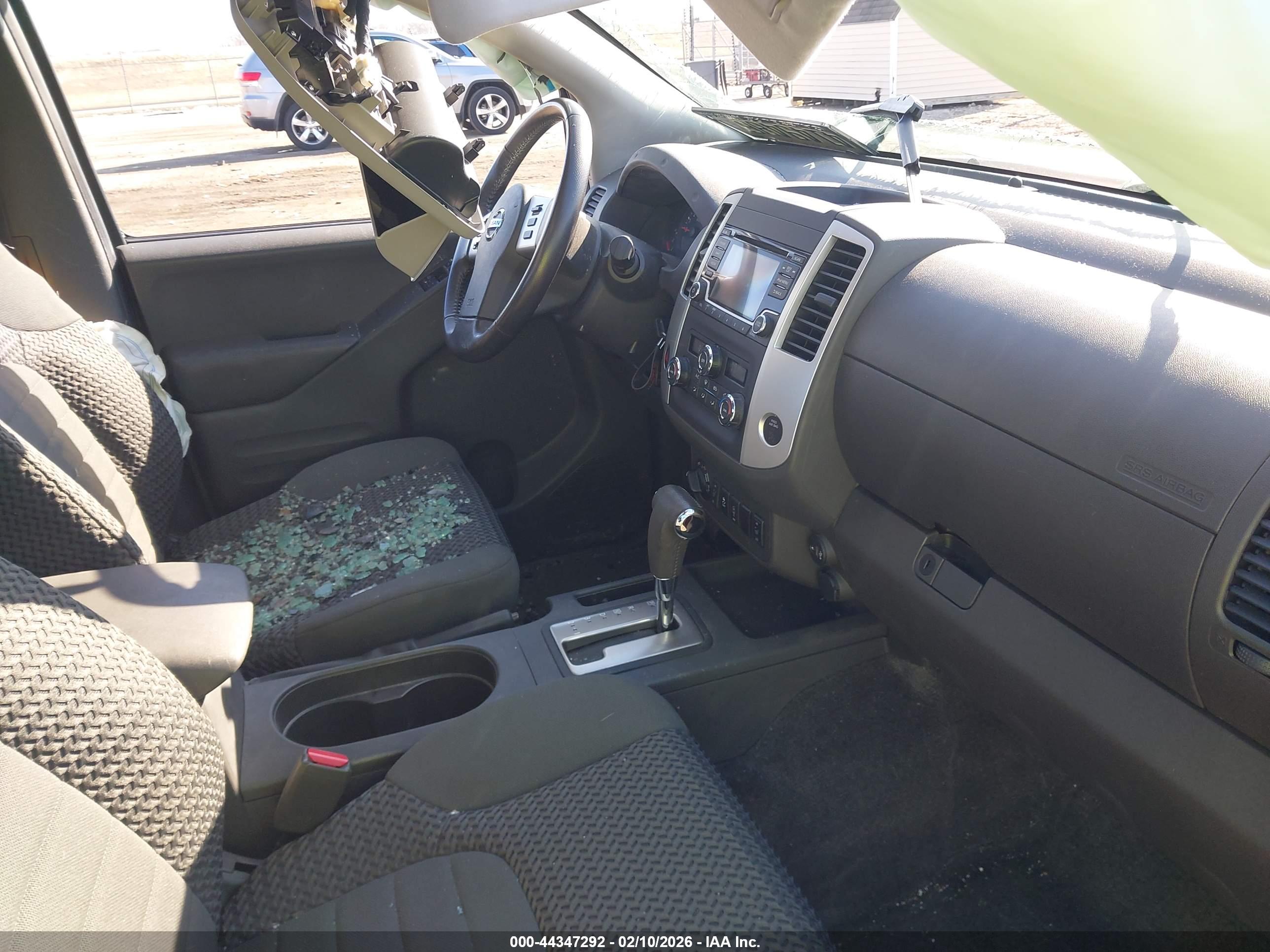 NISSAN FRONTIER image 5
