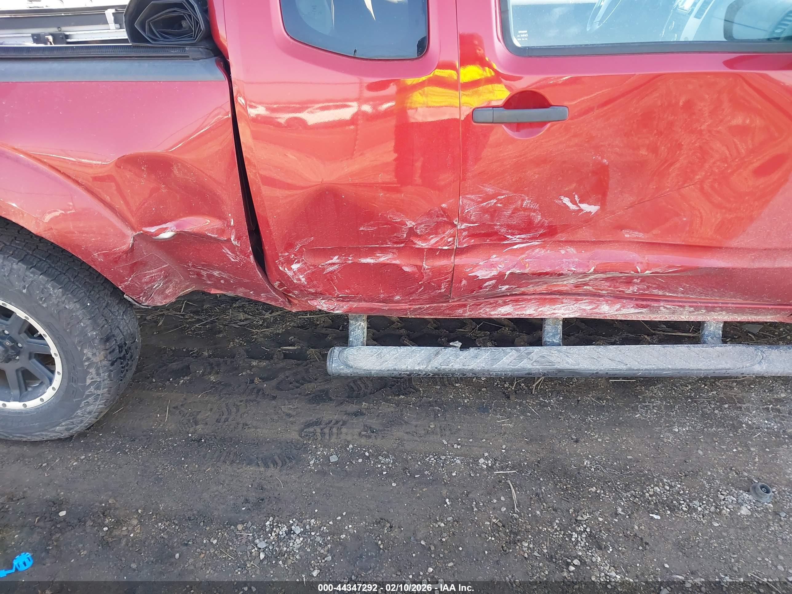 NISSAN FRONTIER image 6