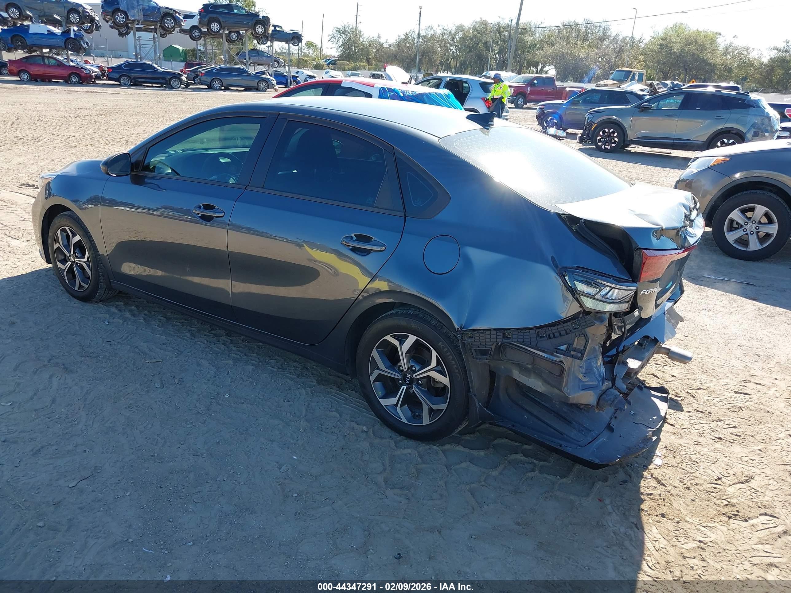 KIA FORTE image 3