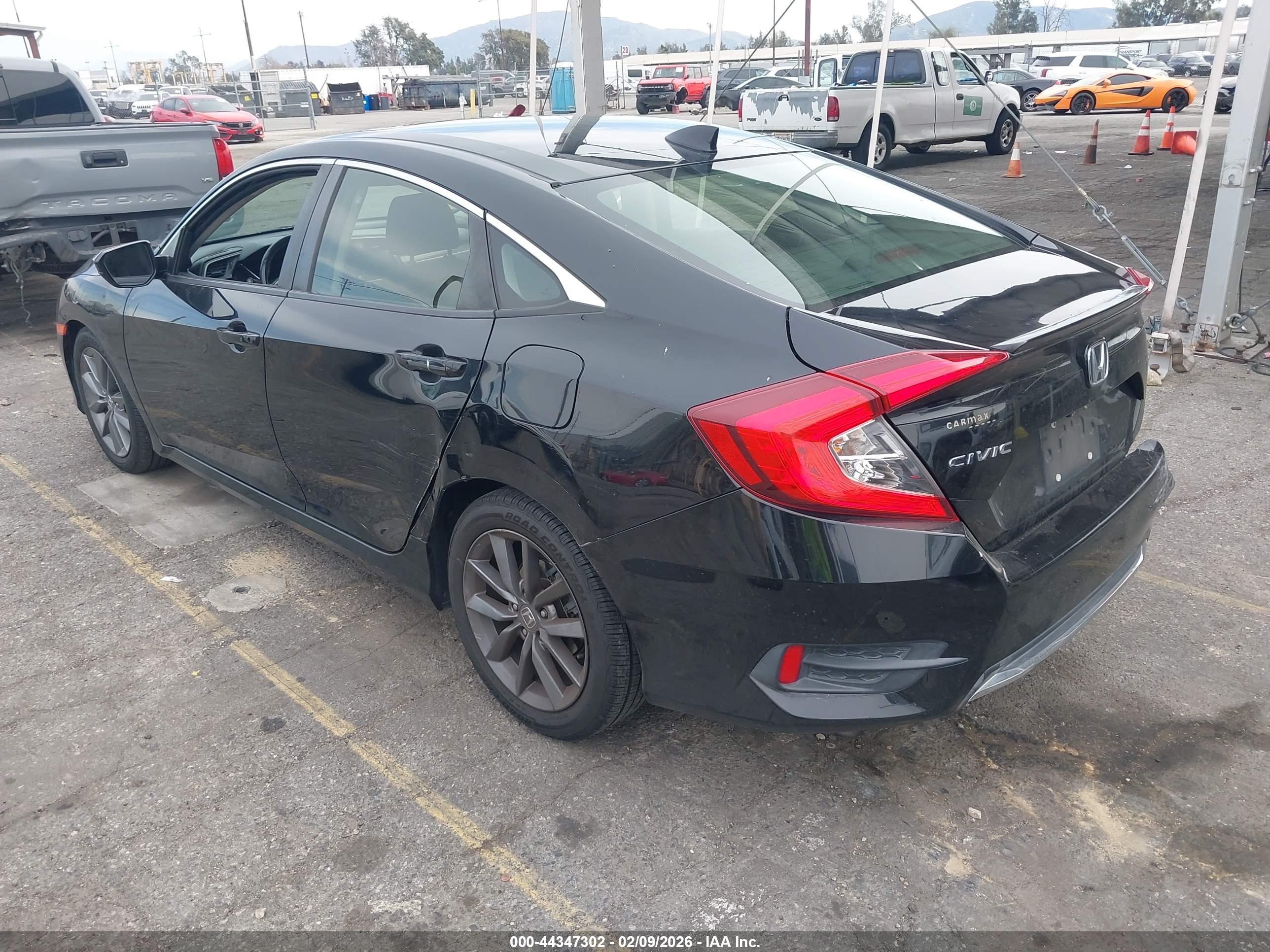 HONDA CIVIC image 3