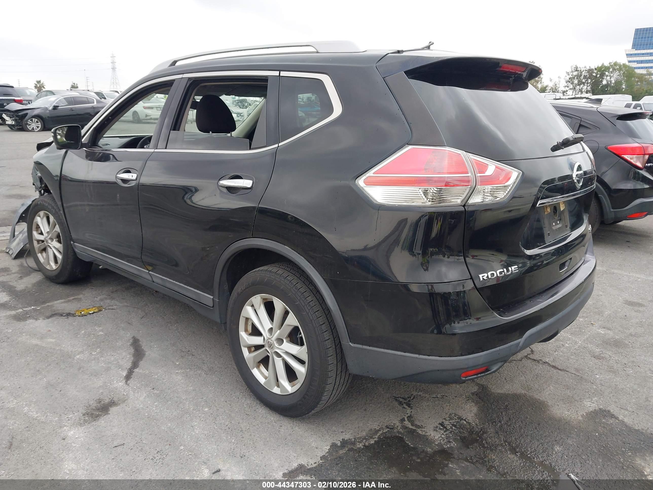 NISSAN ROGUE image 3