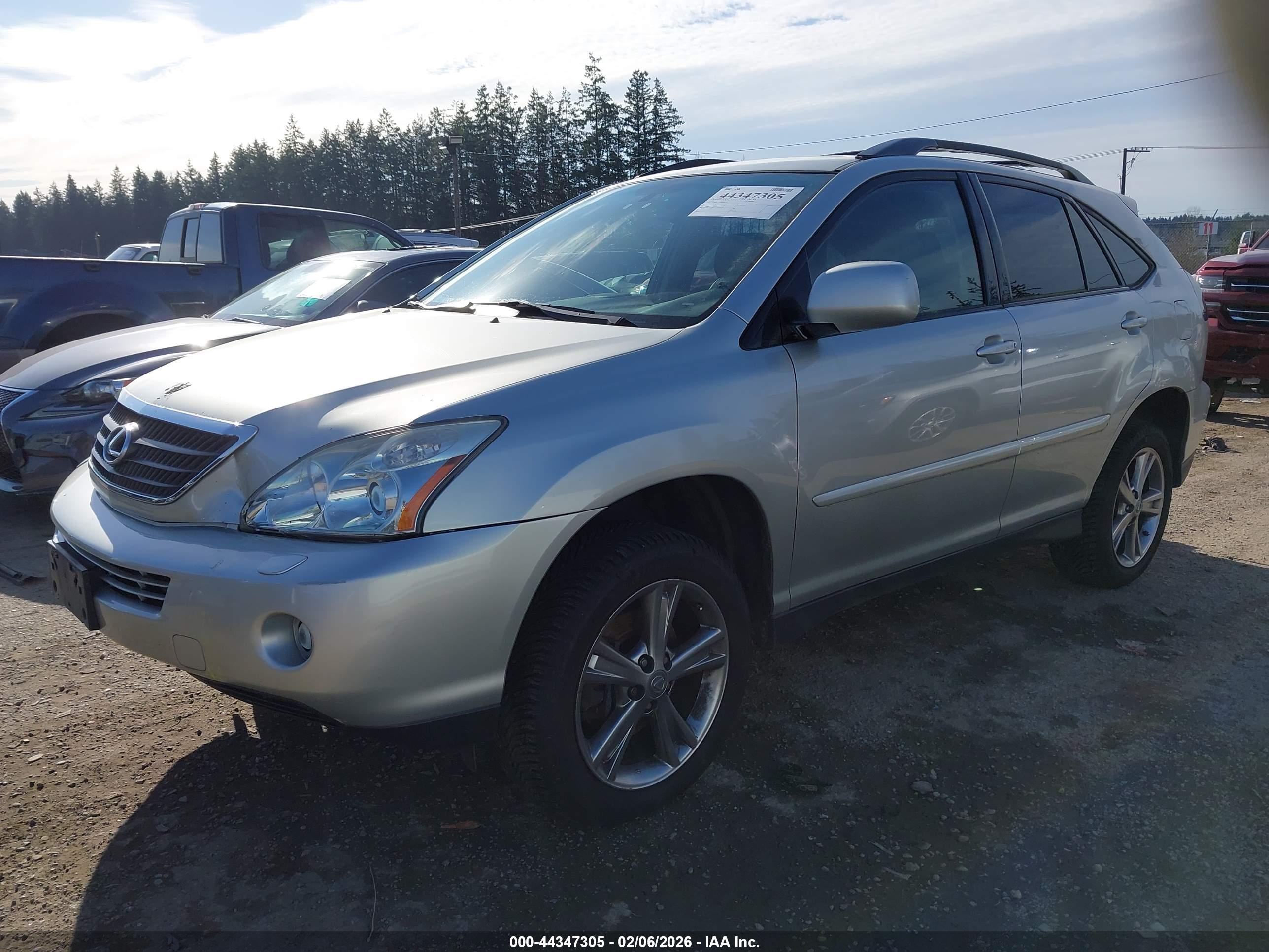 LEXUS RX image 2