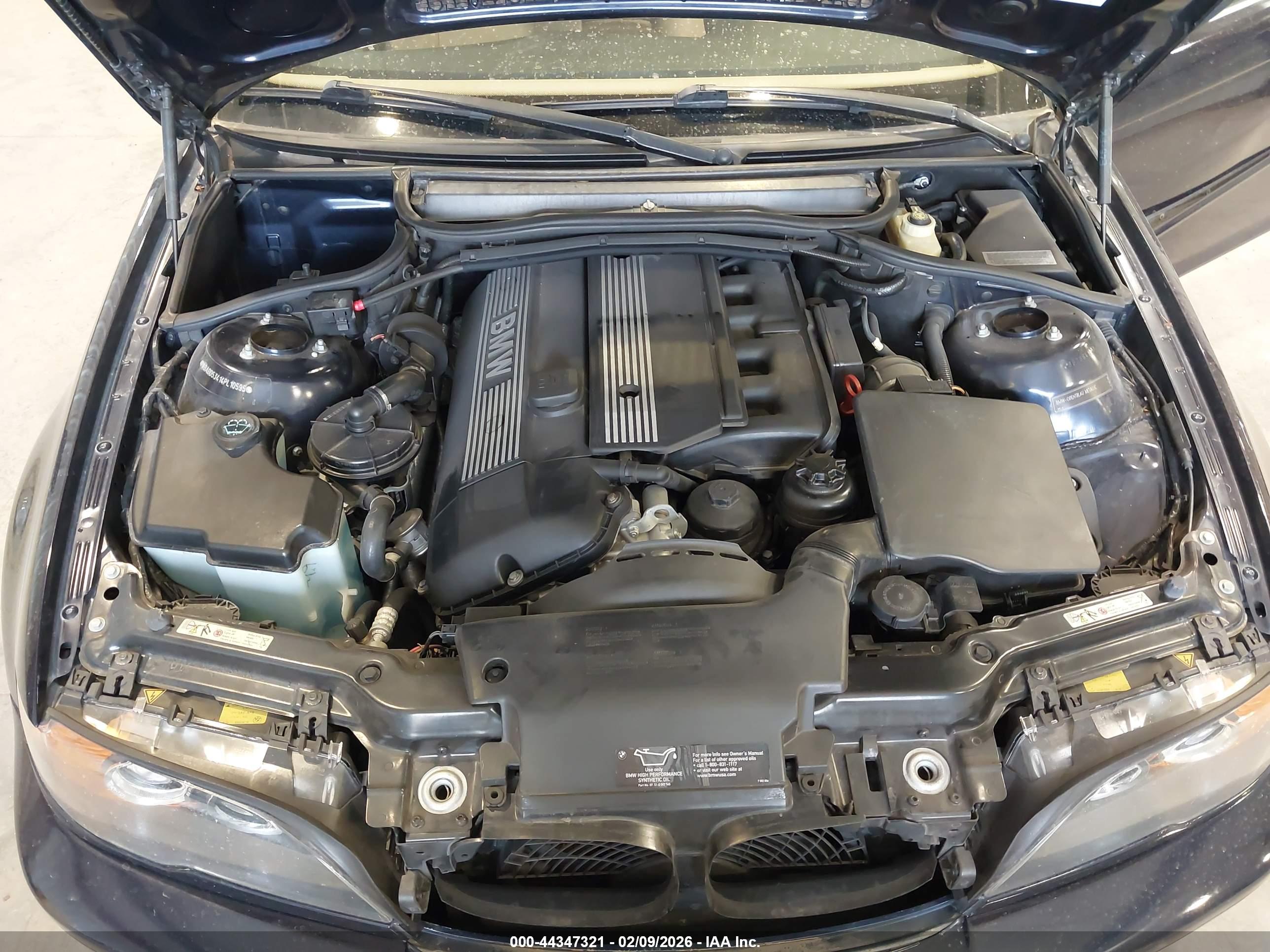 BMW 330CI image 10