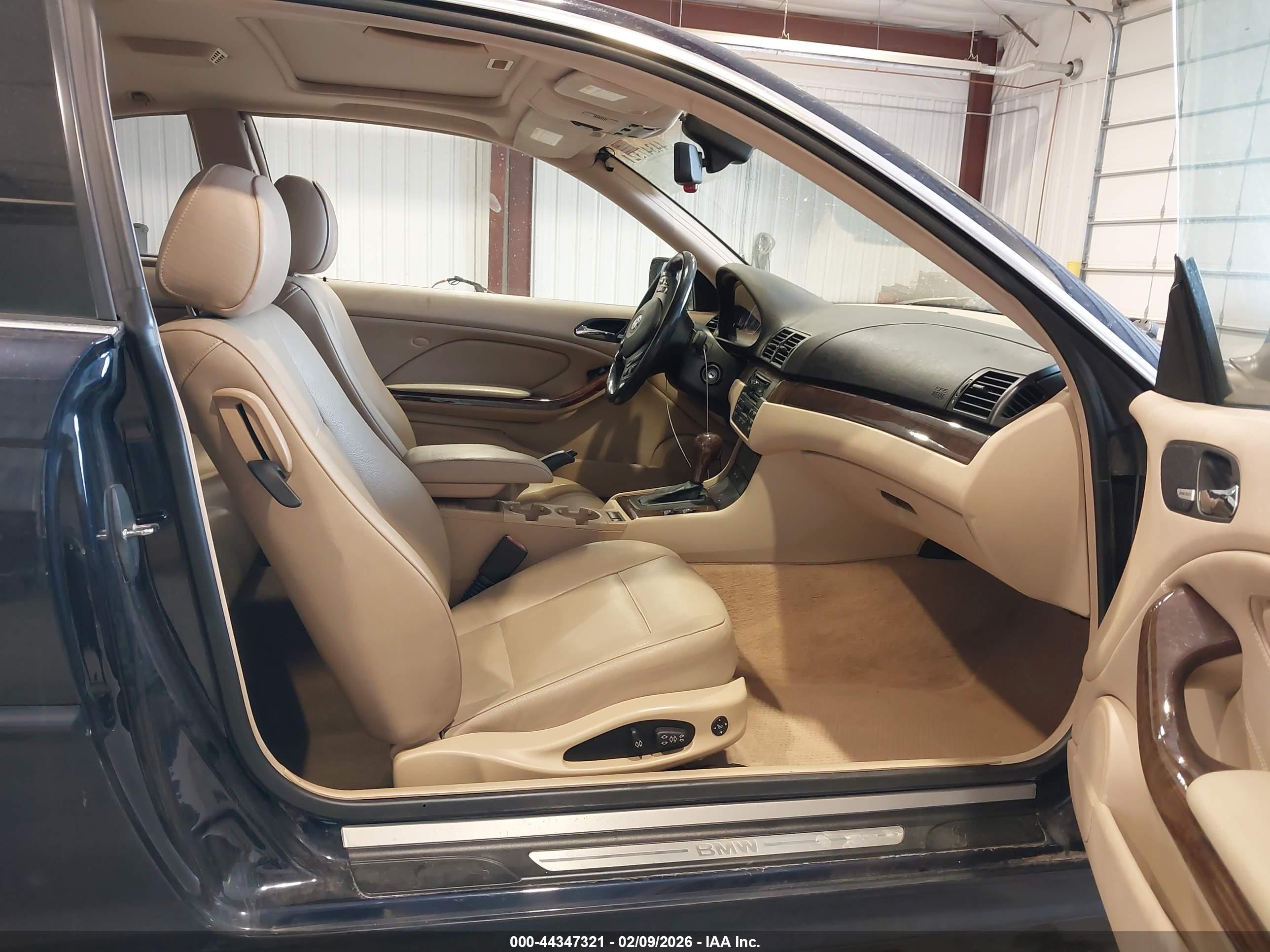 BMW 330CI image 5