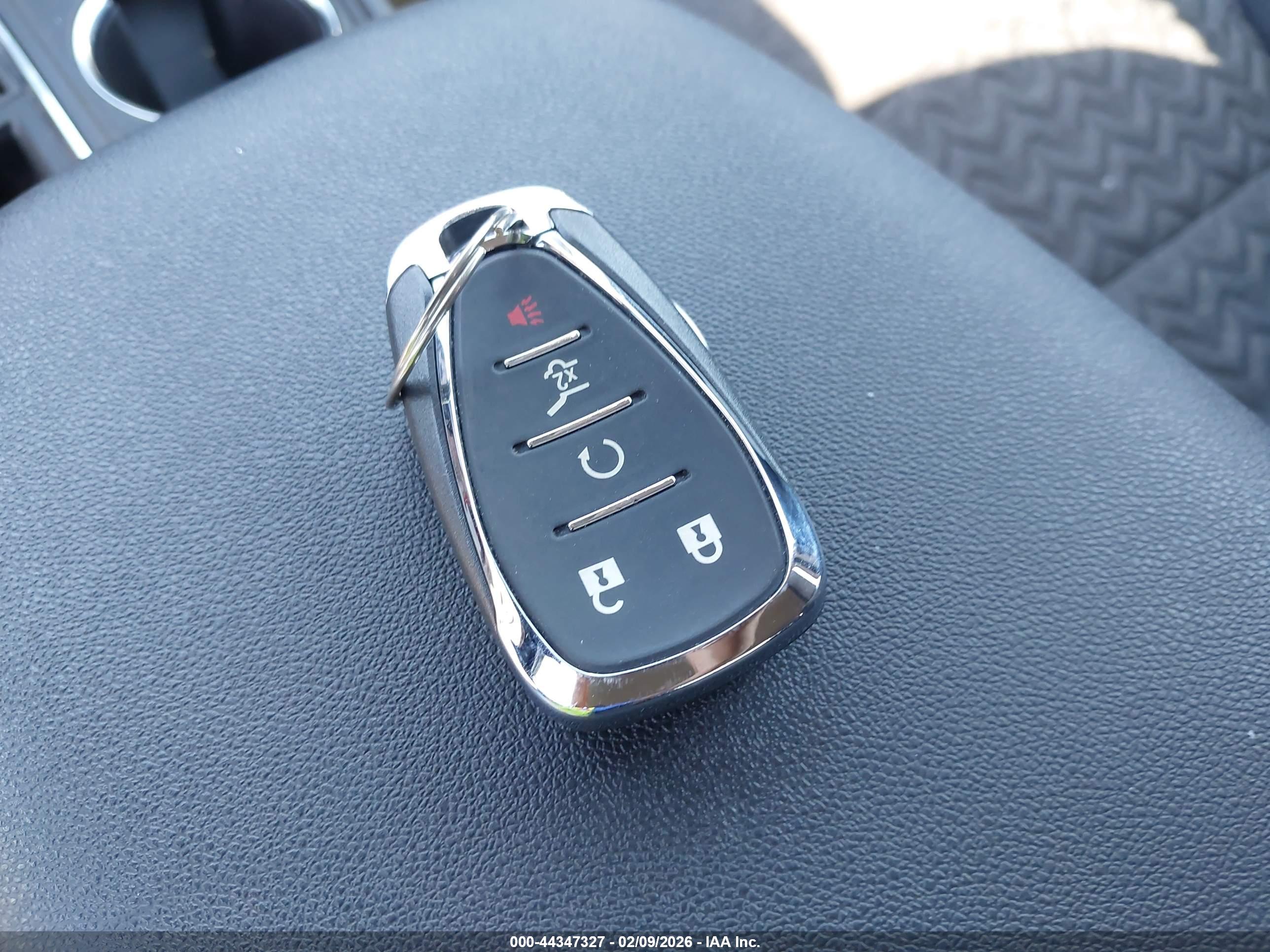 CHEVROLET EQUINOX image 11