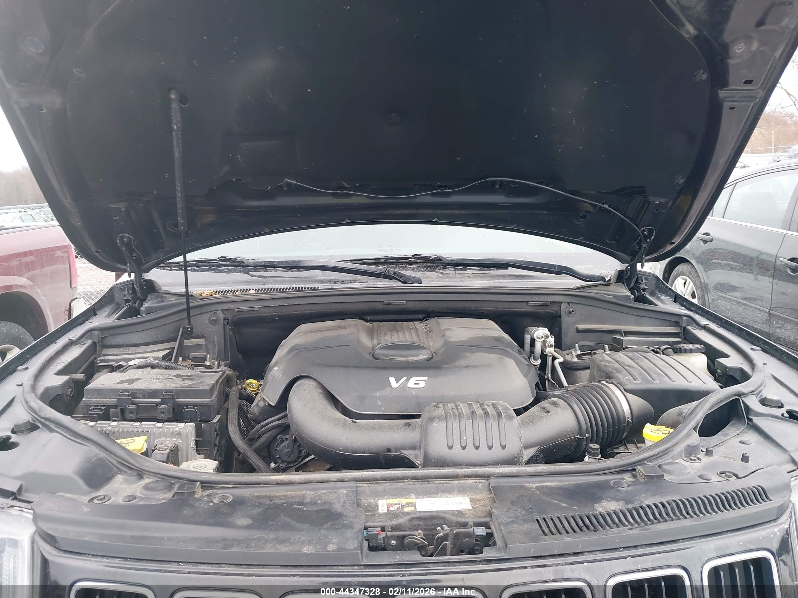JEEP GRAND image 10
