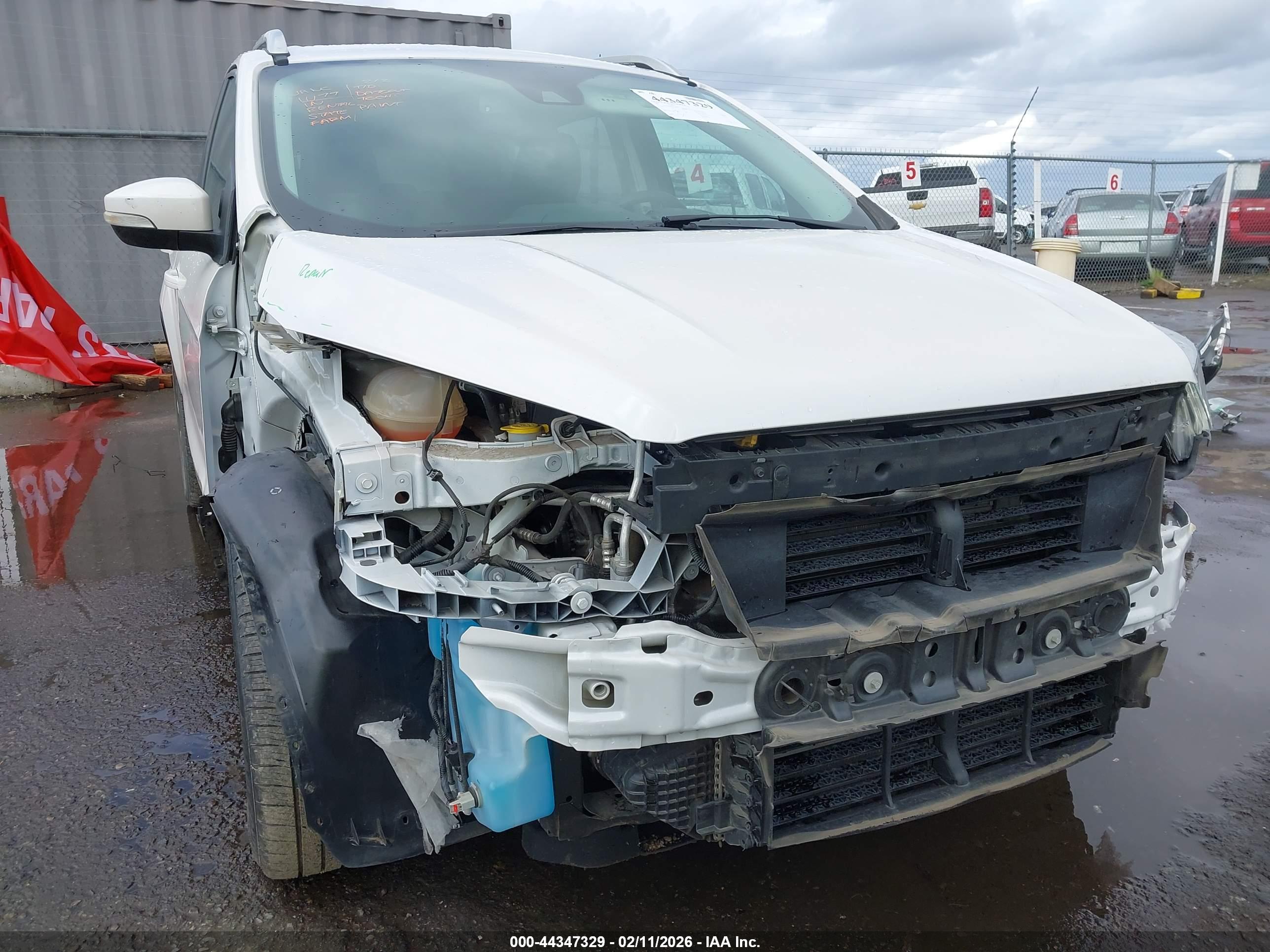 FORD ESCAPE image 6
