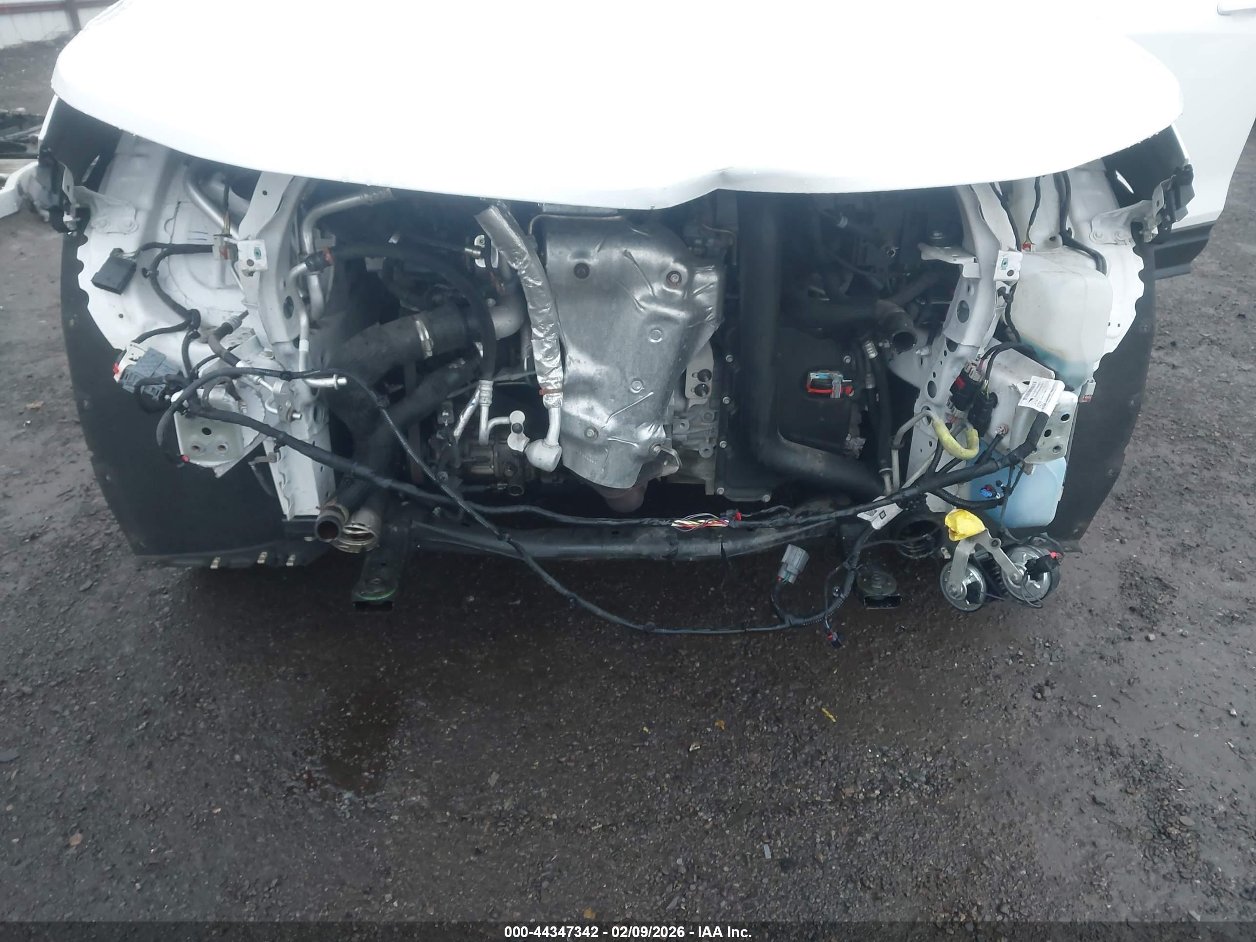 CHEVROLET EQUINOX image 6