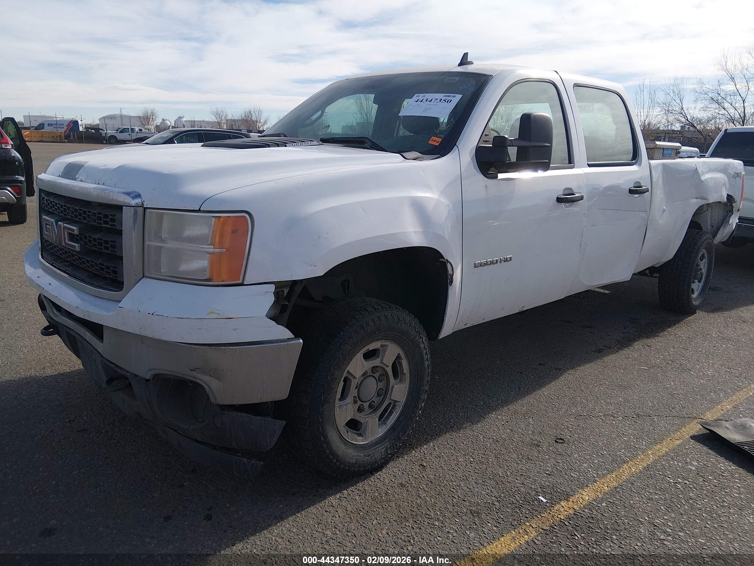 GMC SIERRA image 2