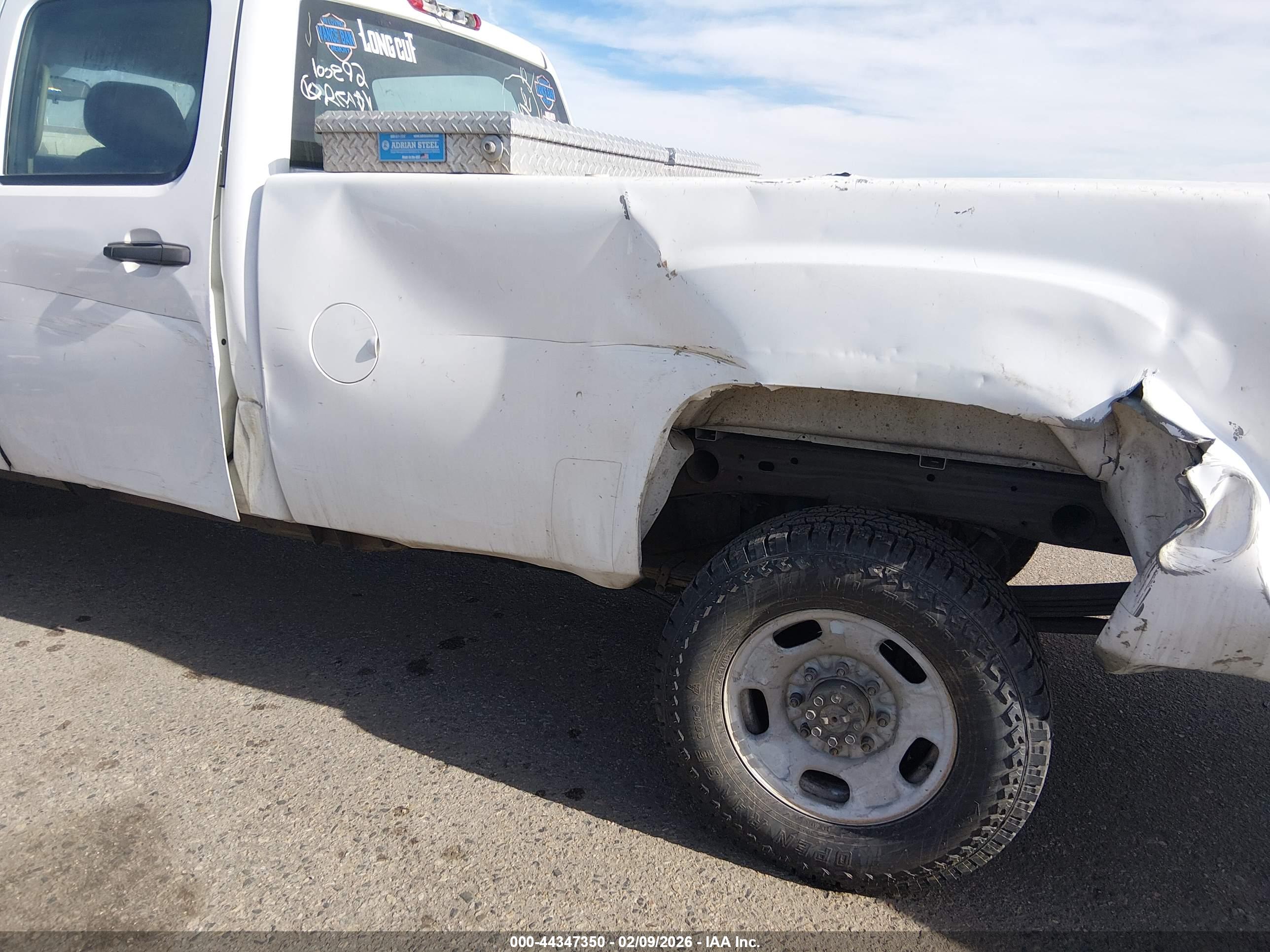 GMC SIERRA image 6