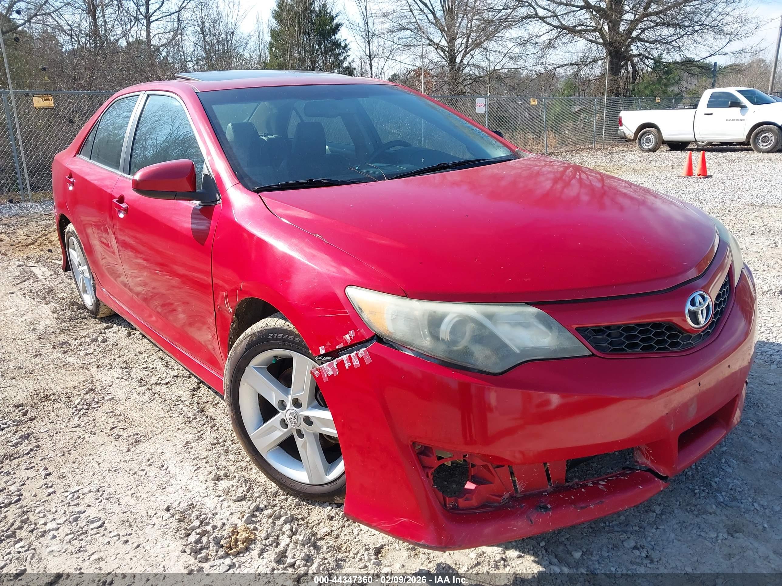 TOYOTA CAMRY image 6