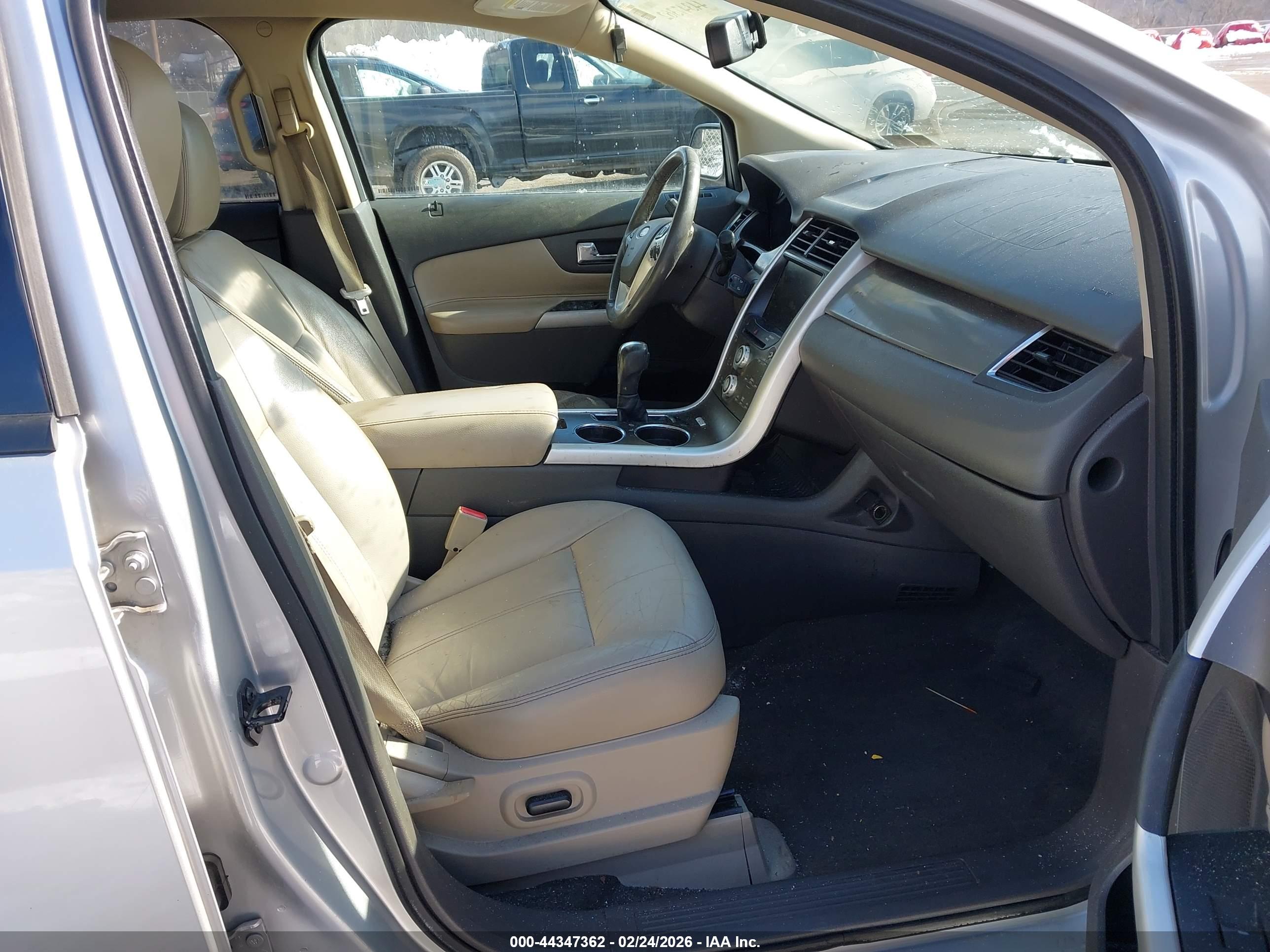 FORD EDGE image 5