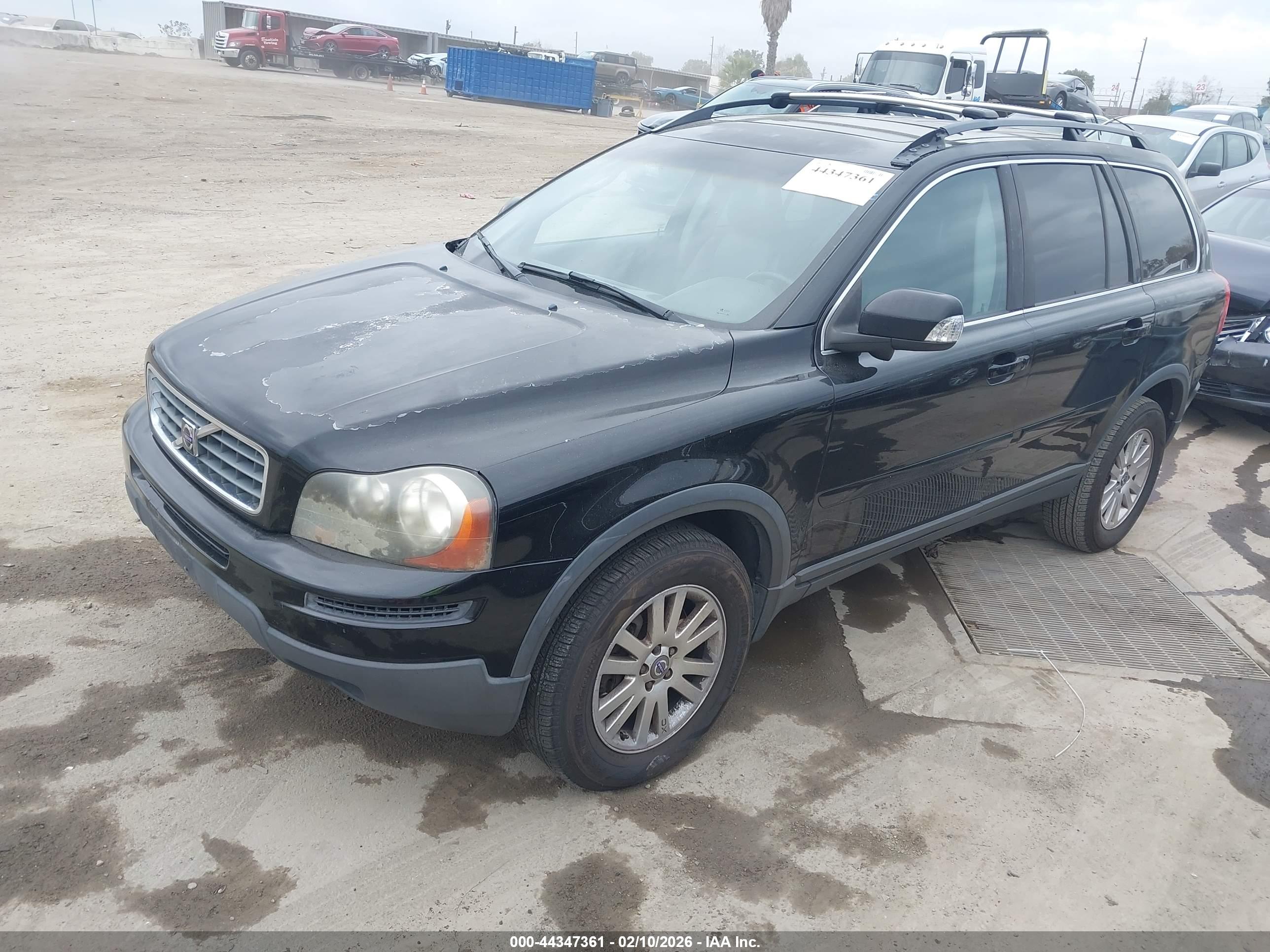 VOLVO XC90 image 2