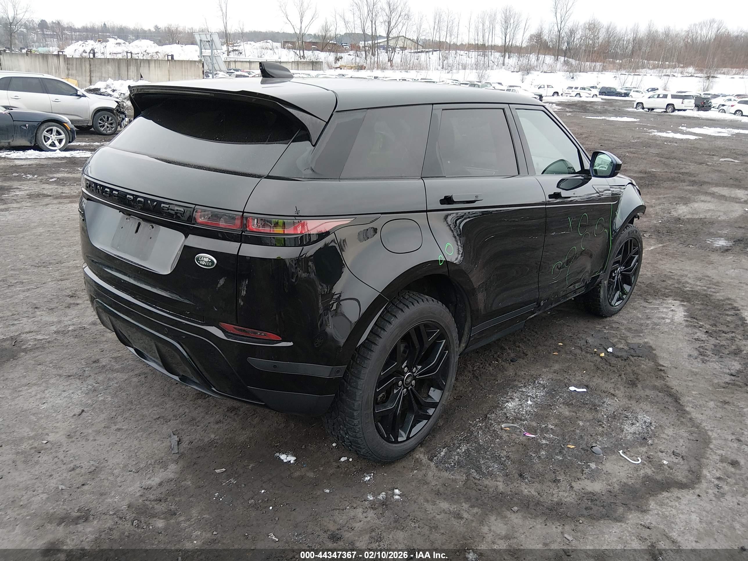 LAND ROVER image 4