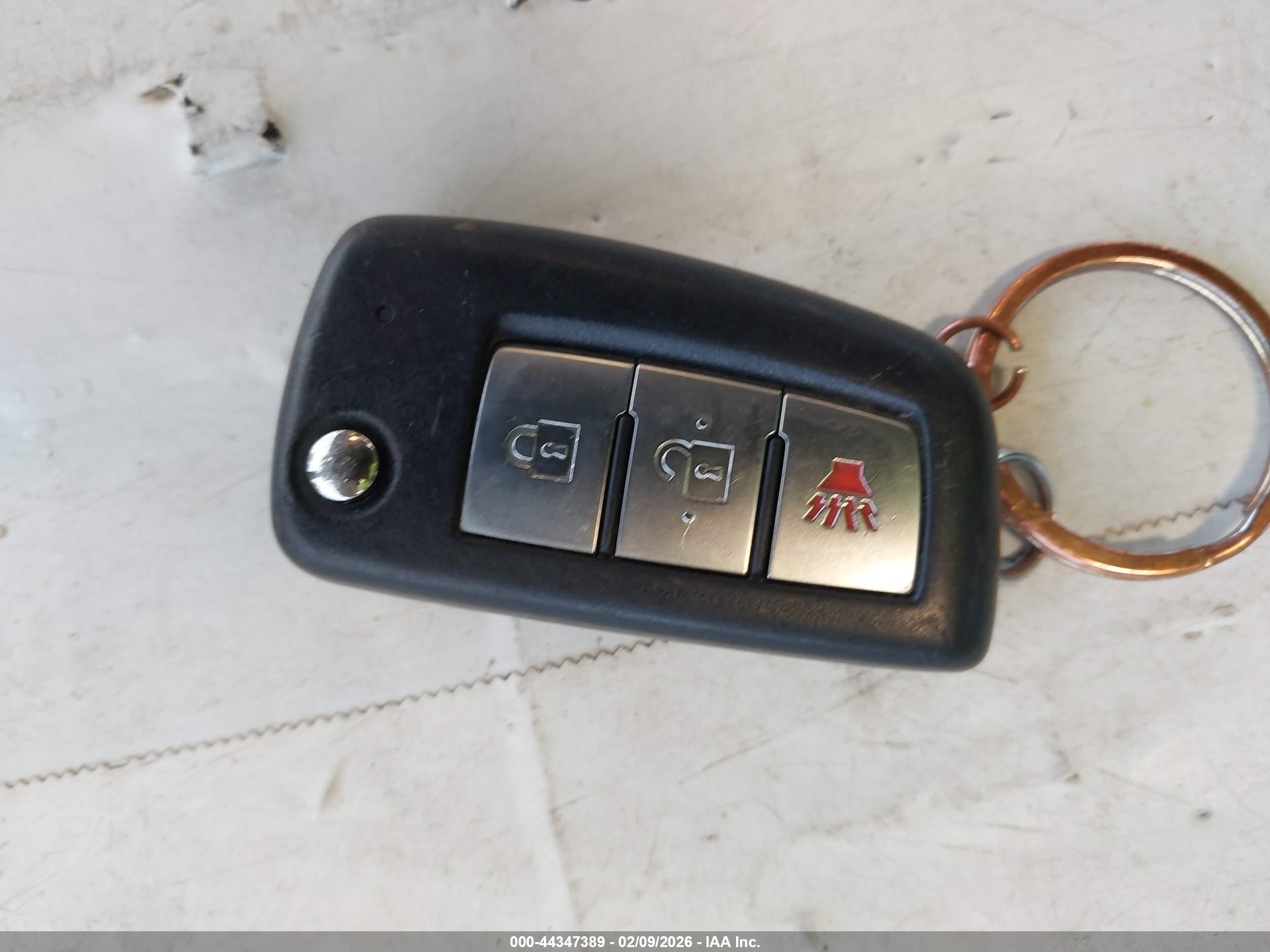 NISSAN ROGUE image 11