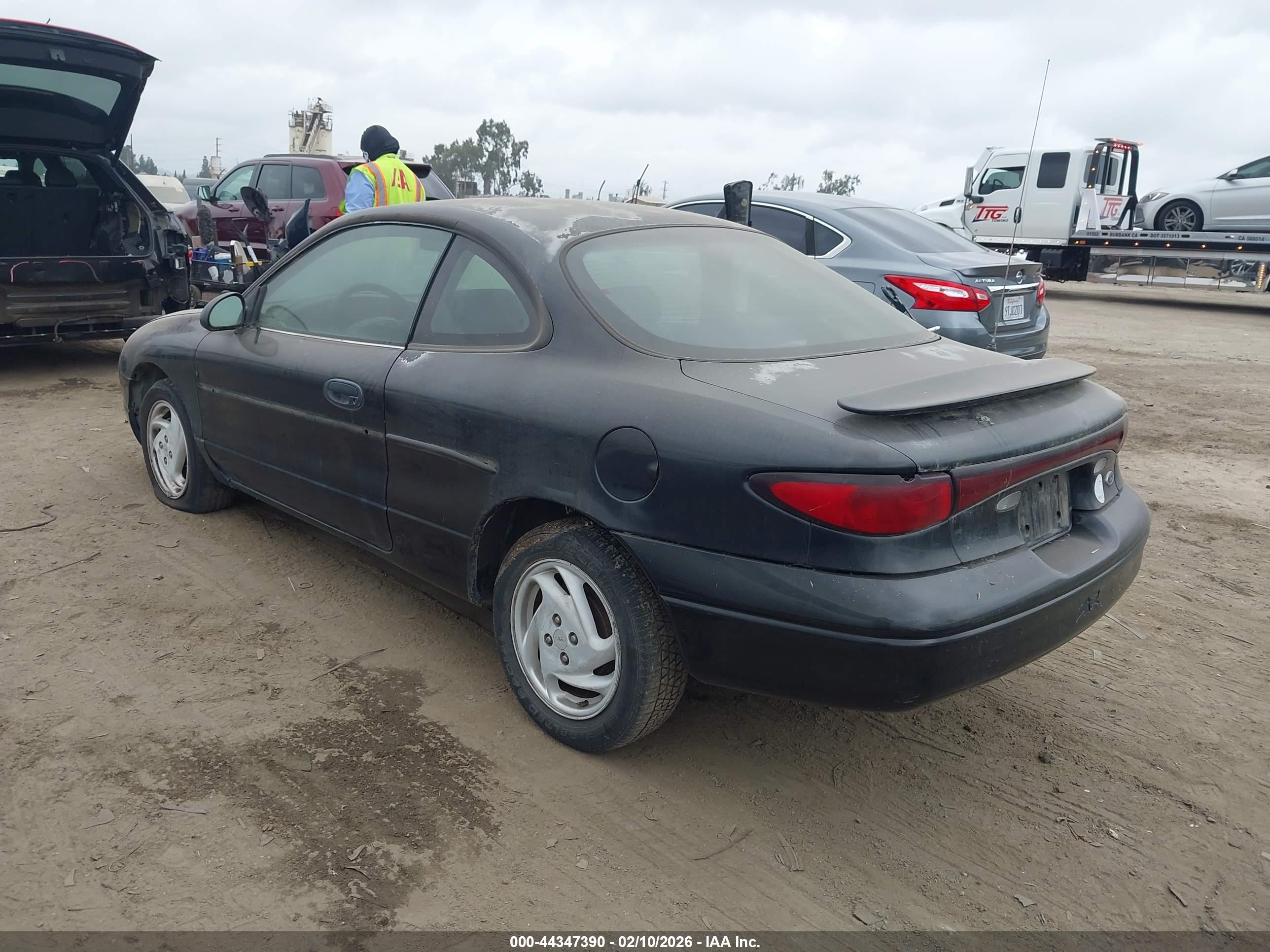 FORD ESCORT image 3