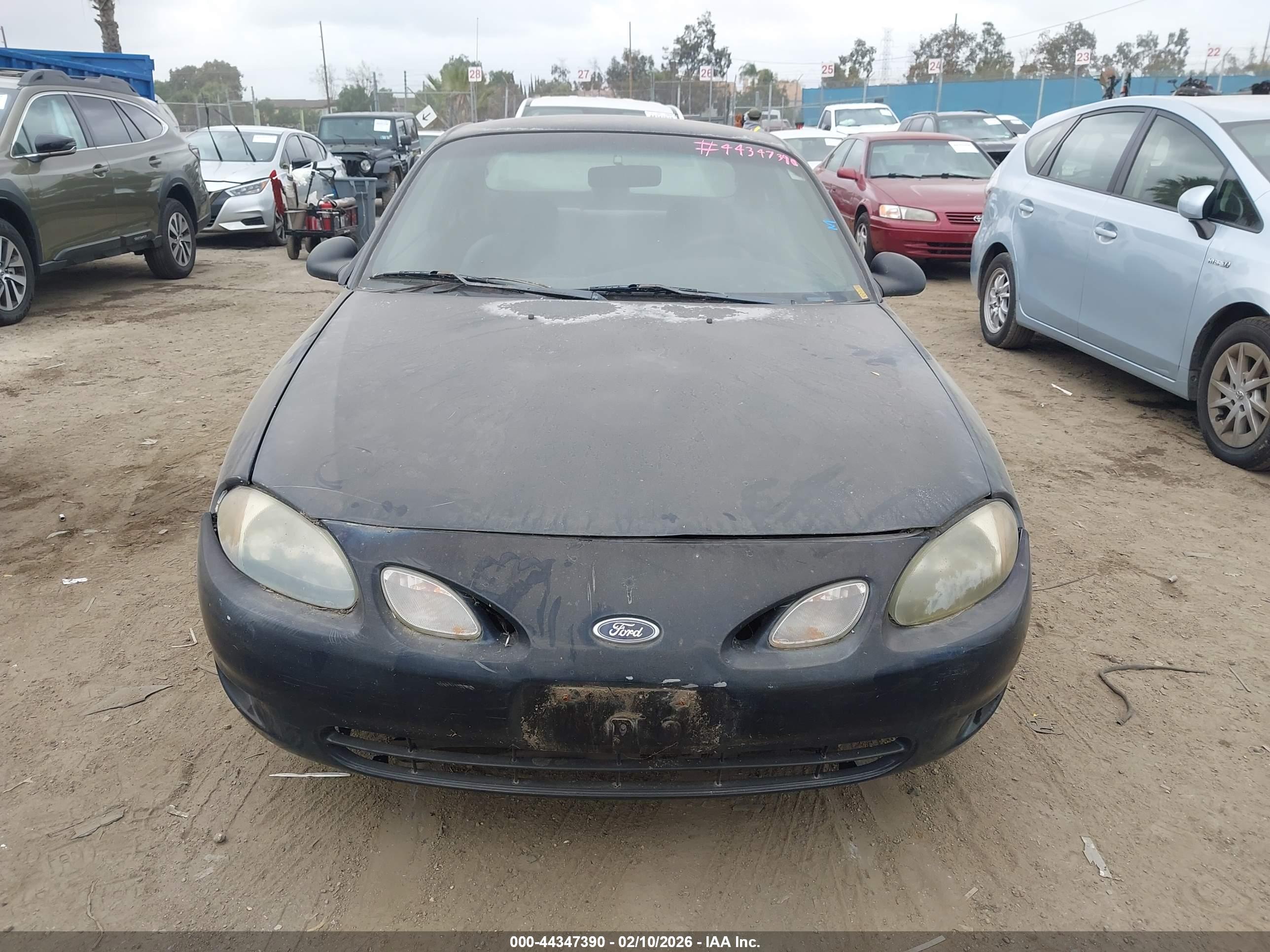 FORD ESCORT image 6