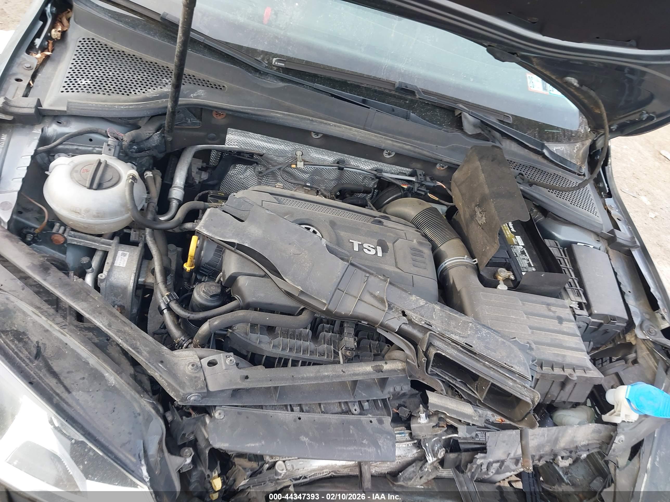 VOLKSWAGEN GOLF image 10