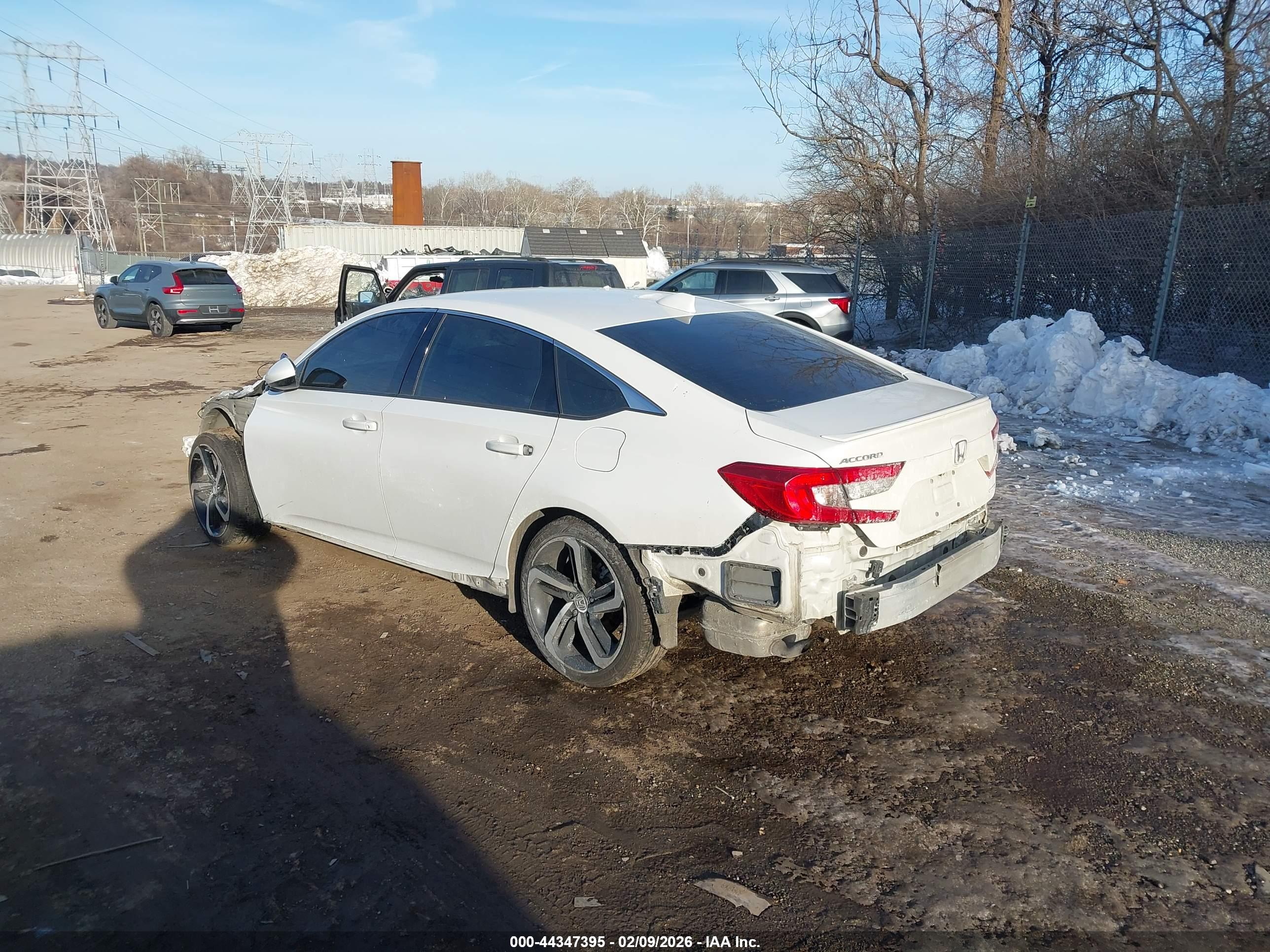 HONDA ACCORD image 3