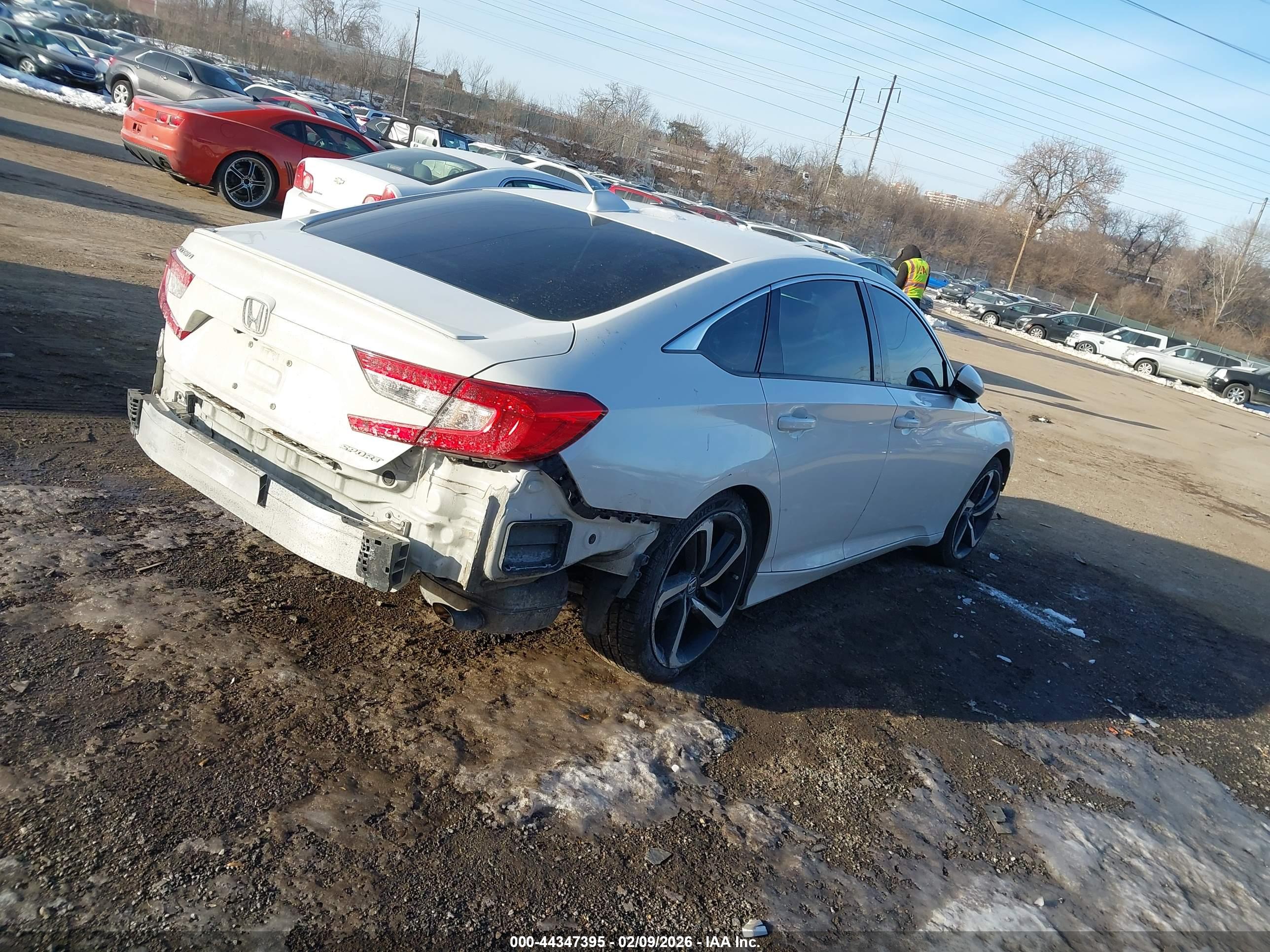 HONDA ACCORD image 4