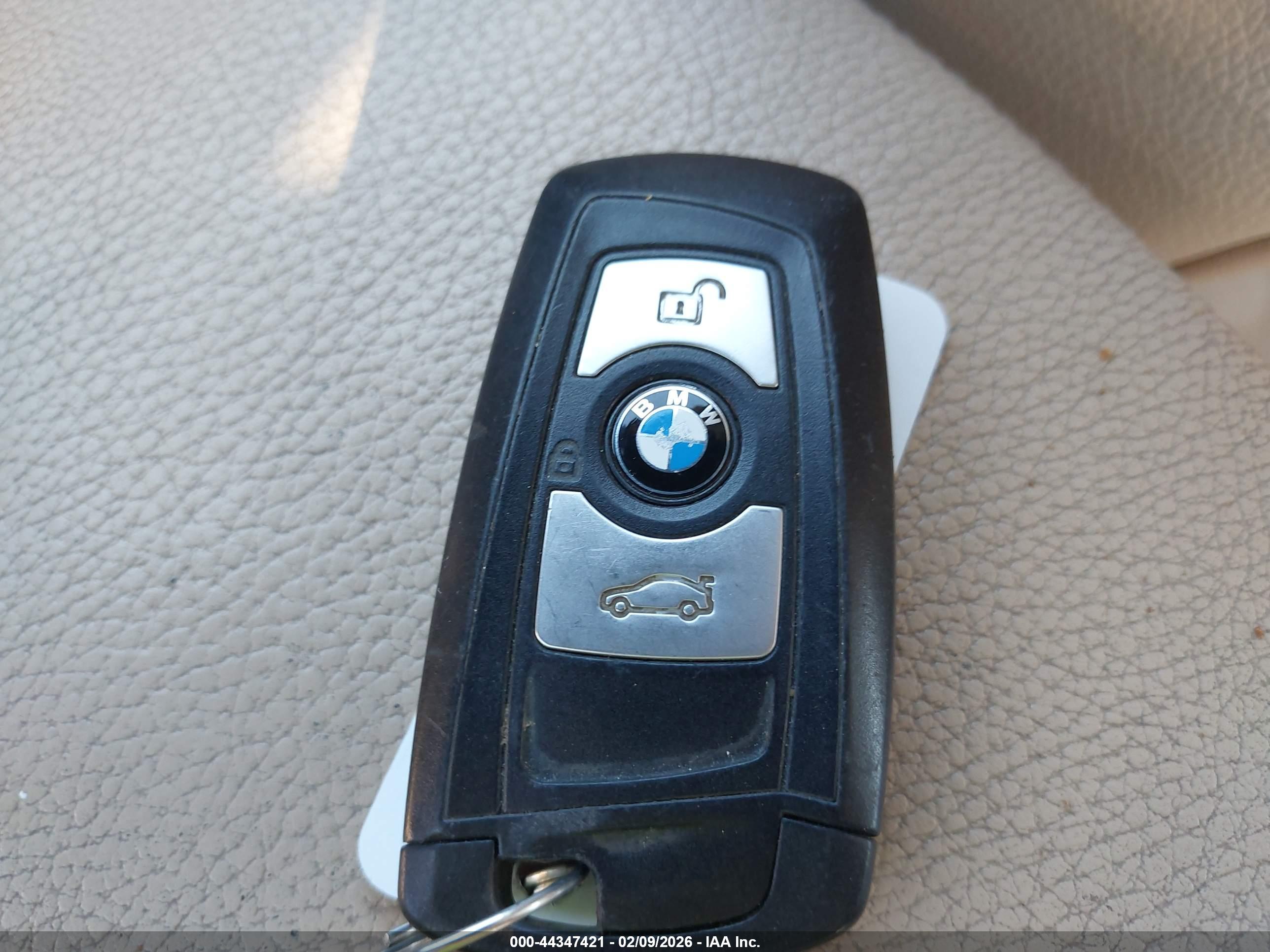 BMW 328I image 11