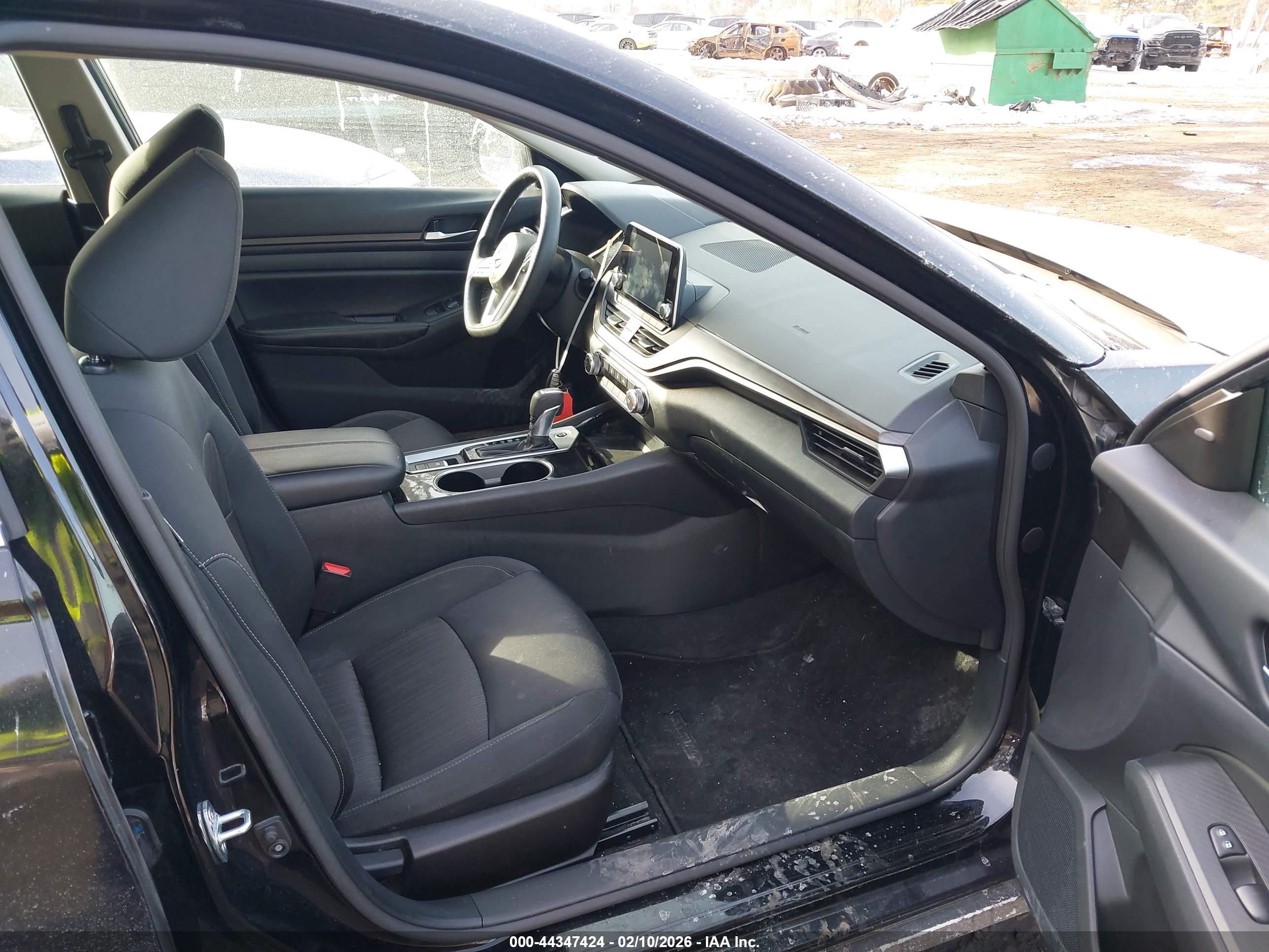 NISSAN ALTIMA image 5